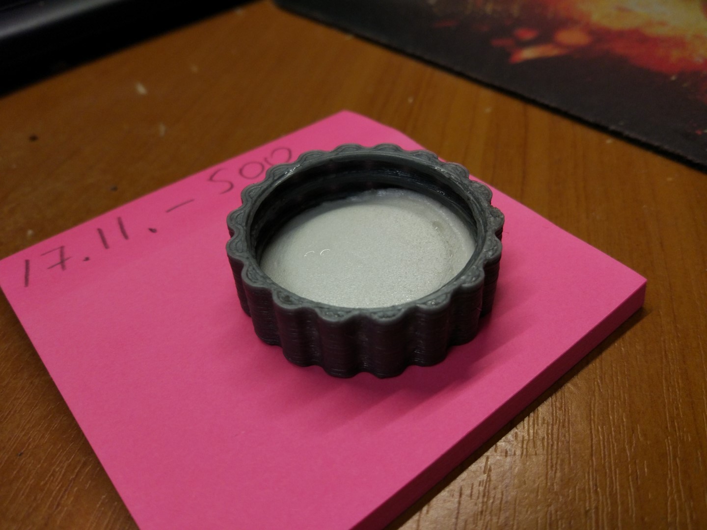 5 litrelik cam şişe için tıpa. (Plastik Aparattır!!!)