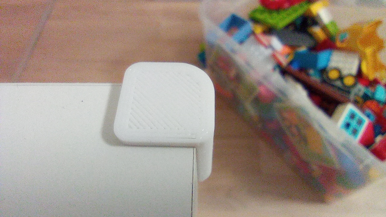 18 mm'ye kadar sunta için mobilya açısının korunması (Plastik Aparattır!!!)