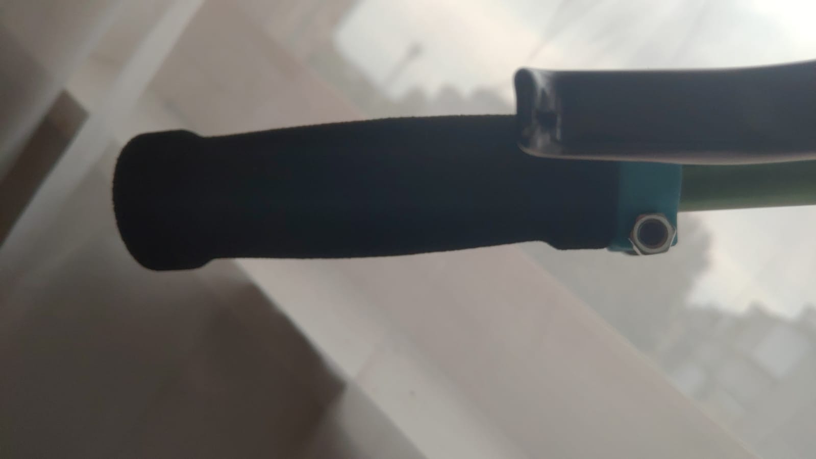 Grip için sınırlayıcı (kelepçe) 22-24mm (Plastik Aparattır!!!)