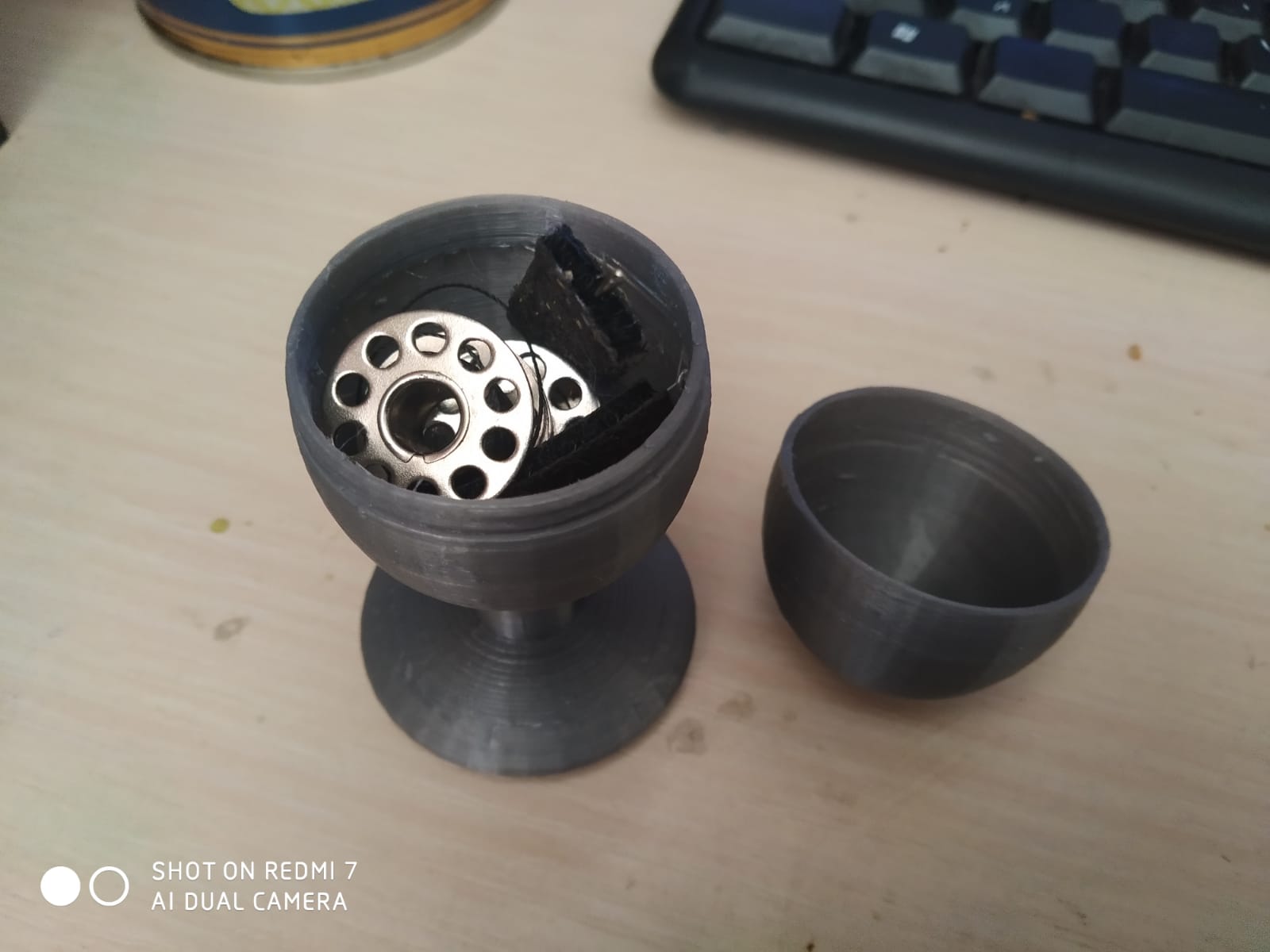 Yaichko bir şey için (Plastik Aparattır!!!) Yaichko bir şey için (Plastik Aparattır!!!)