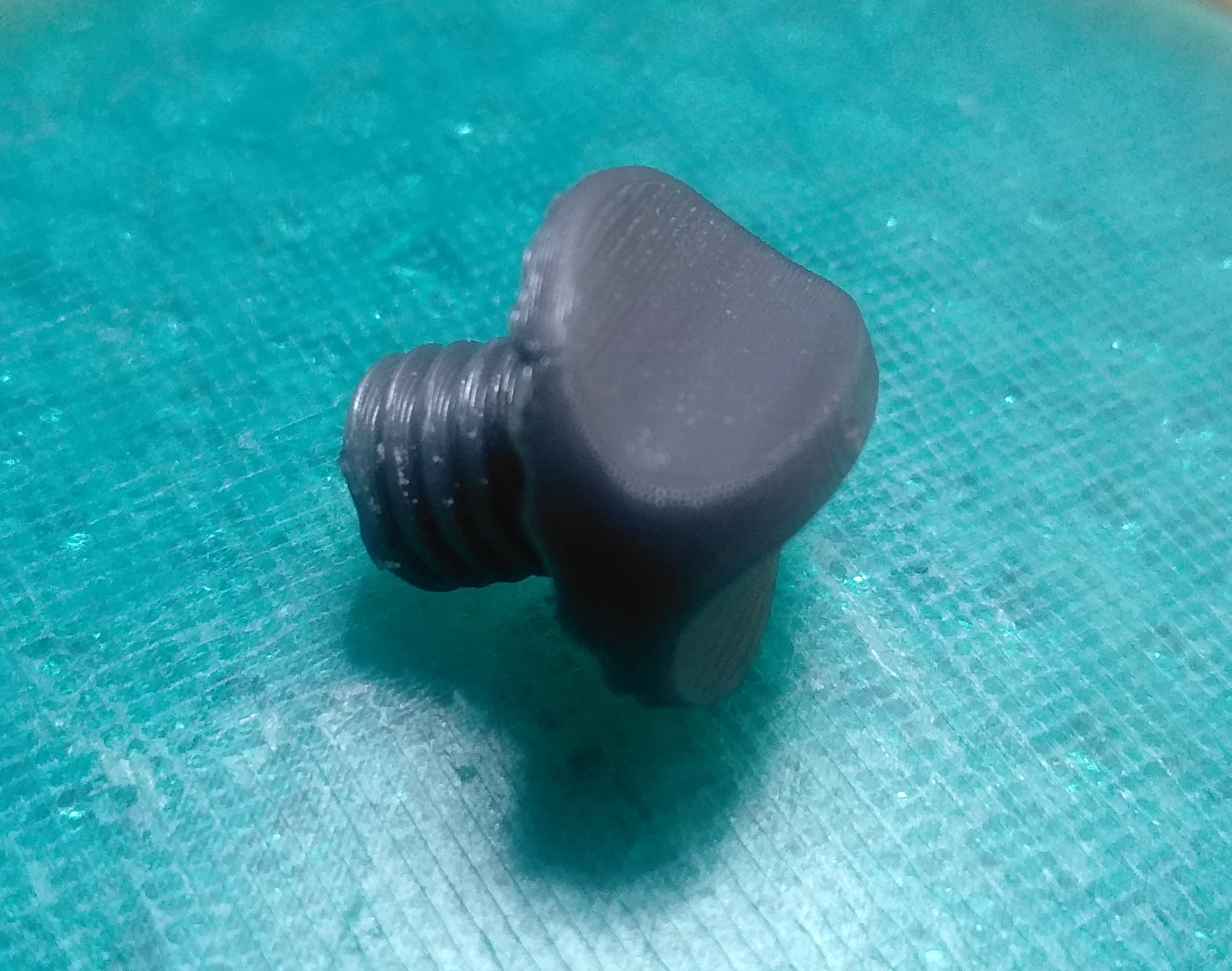 Kış "Balalaika" için shpuli vidası (Plastik Aparattır!!!)