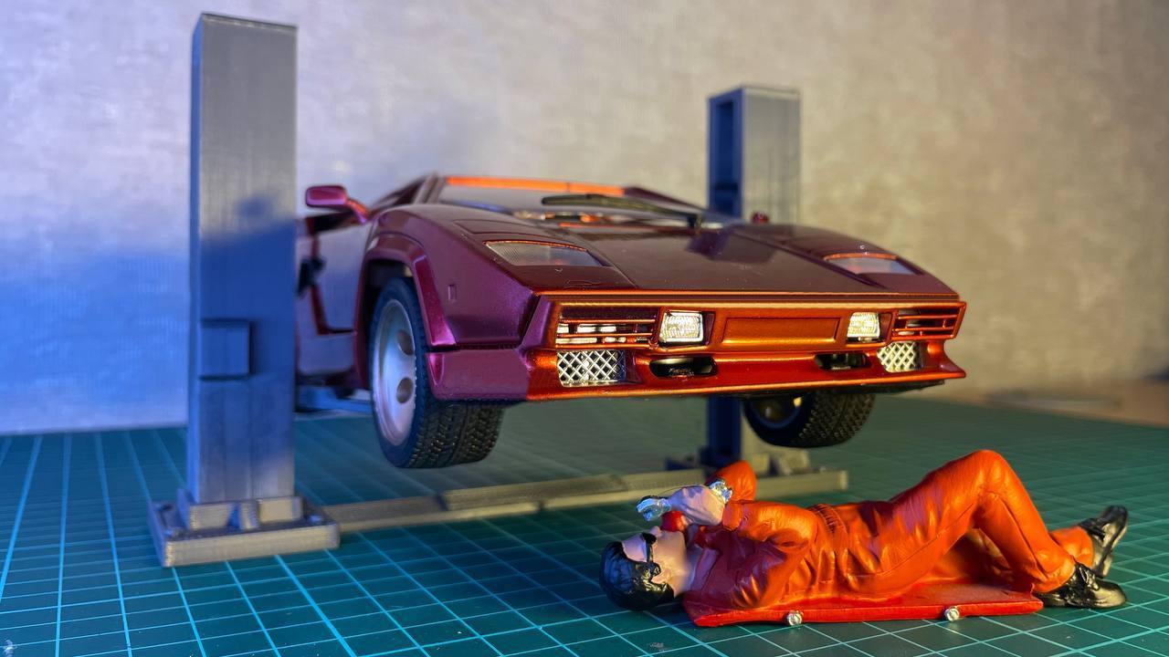 Diorama Ölçeği için Kaldırma 1:18 (Plastik Aparattır!!!)