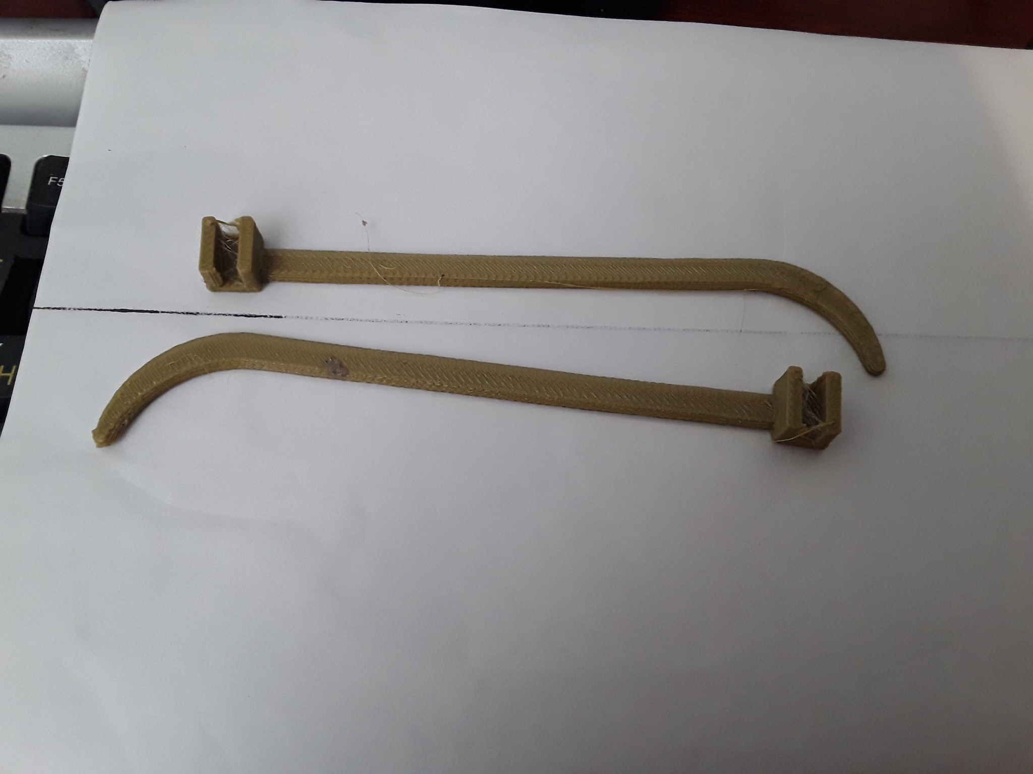 Plastik gözlük için puf (Plastik Aparattır!!!) Plastik gözlük için puf (Plastik Aparattır!!!)