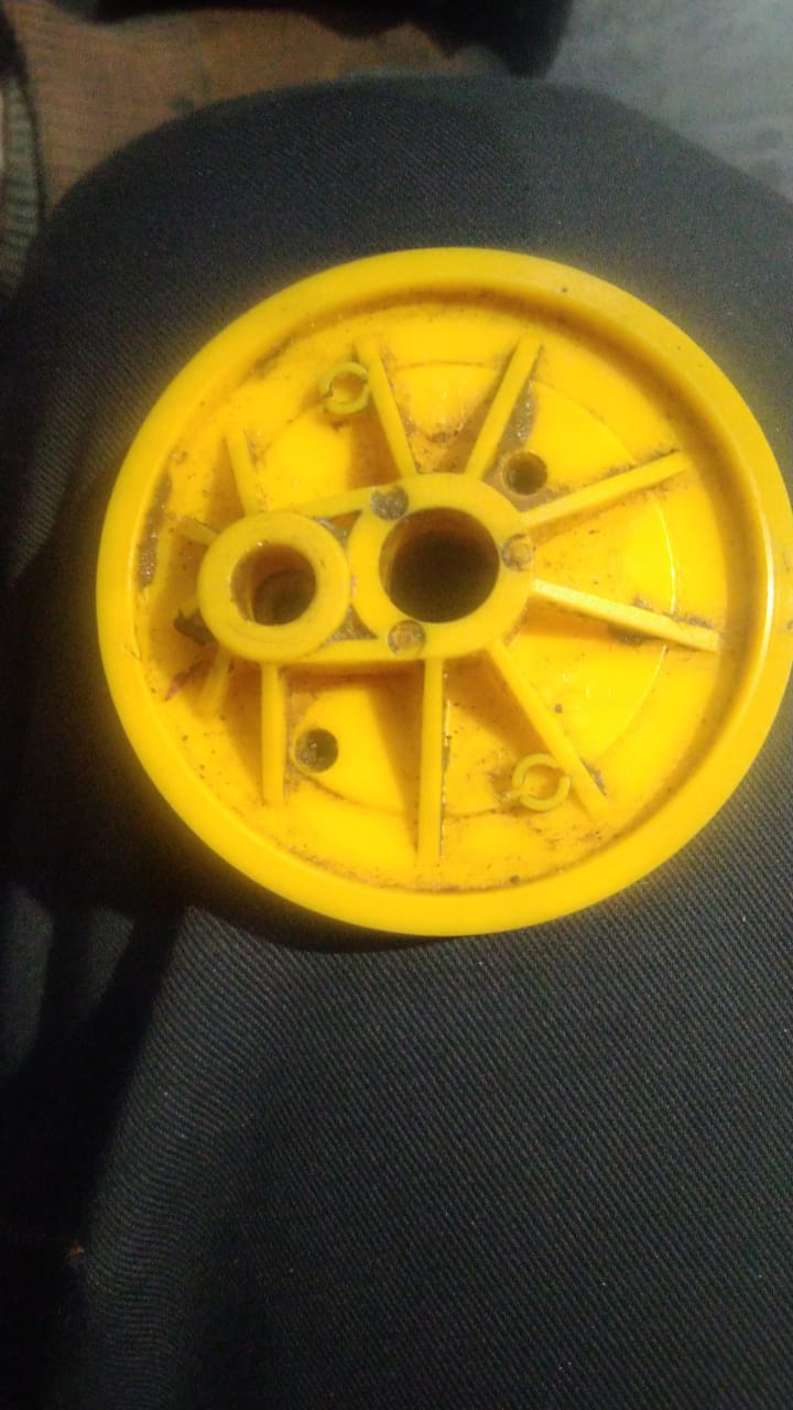 Renault Duster arka silecek mekanizmasının dişlisi (Plastik Aparattır!!!)