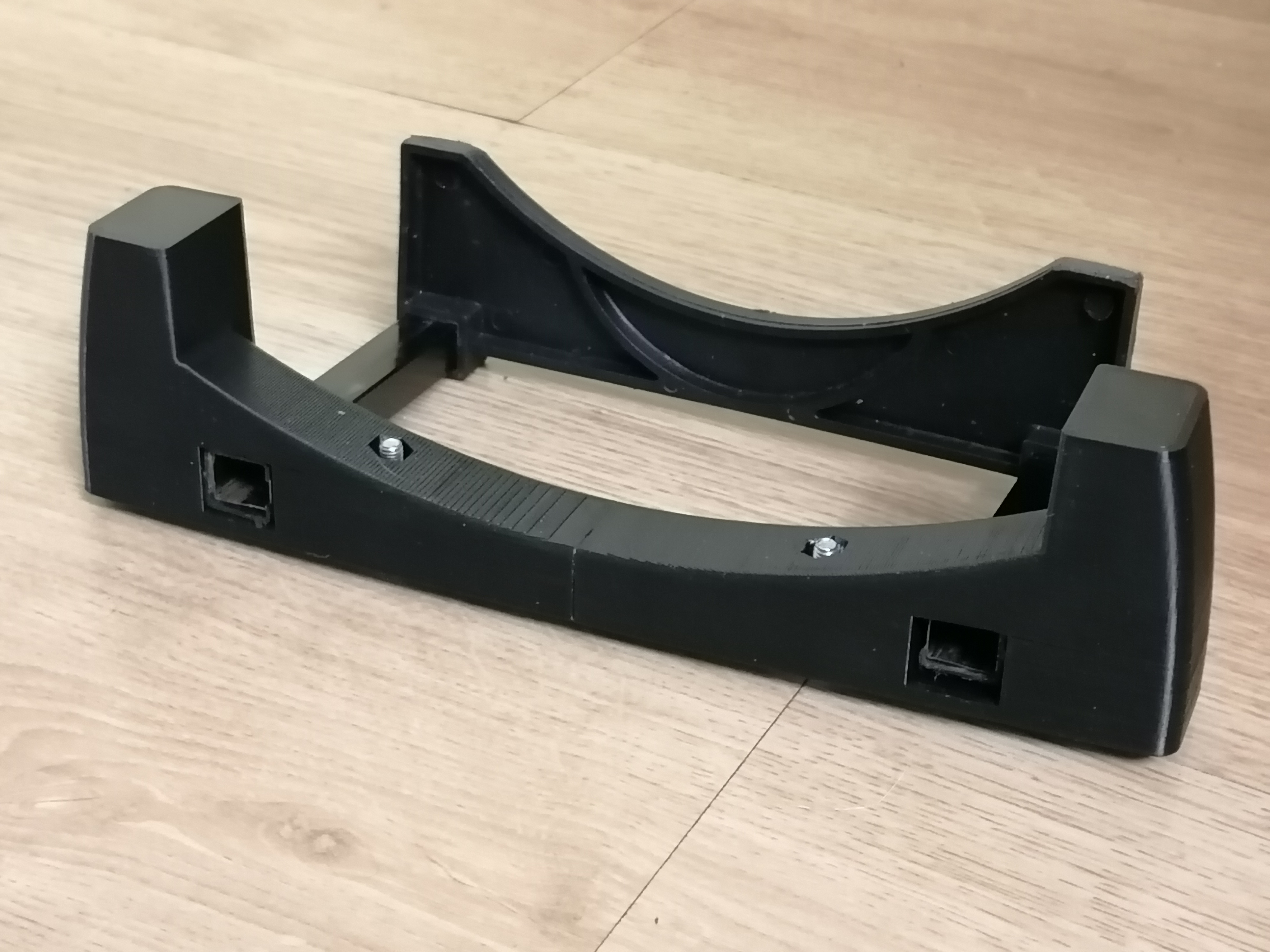 Bavul için teleskopik sapın desteği 168-1n-4 boyut 26. (Plastik Aparattır!!!)