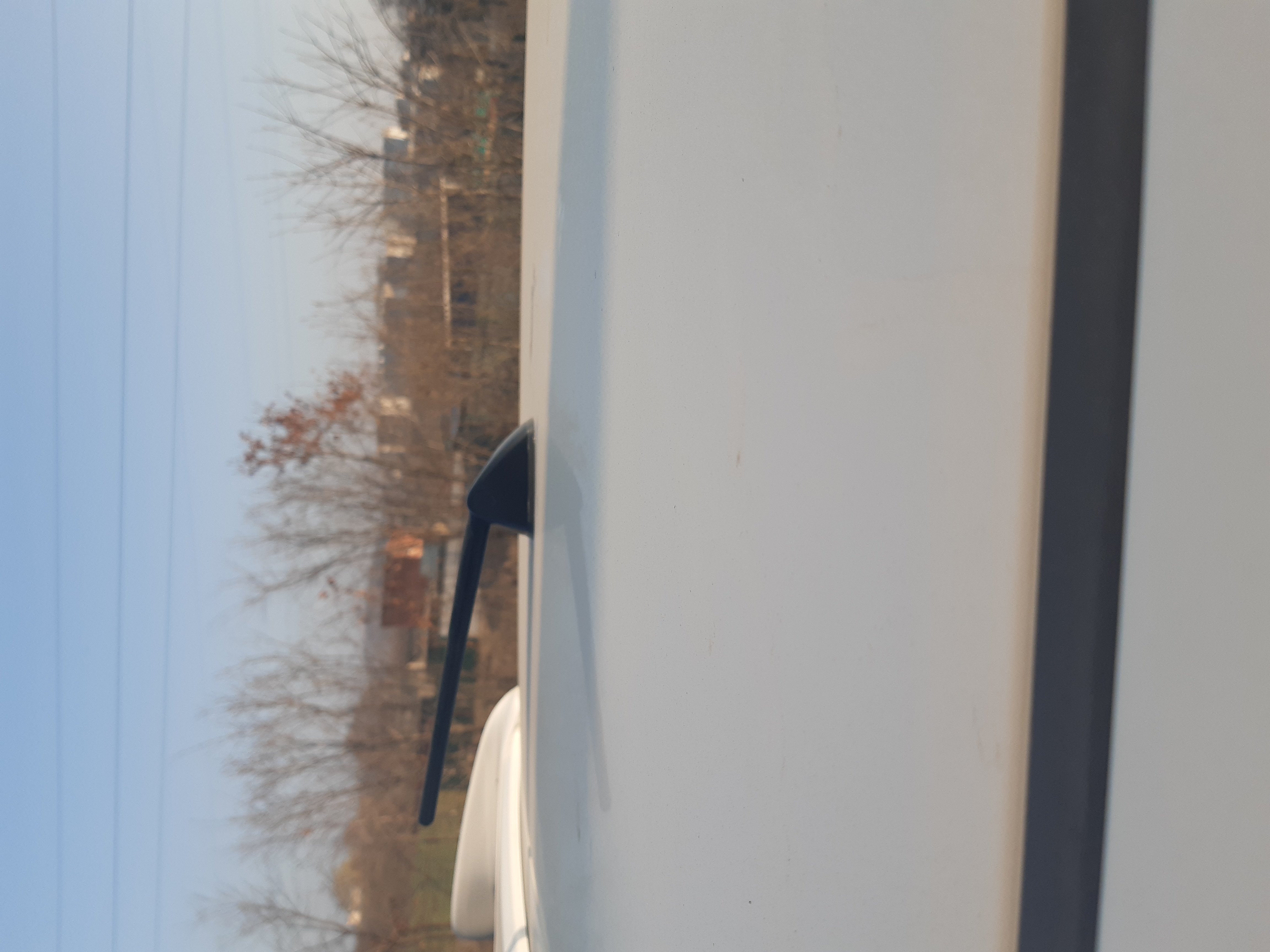 Antende dekoratif astar Toyota 86300-12890 (Plastik Aparattır!!!)