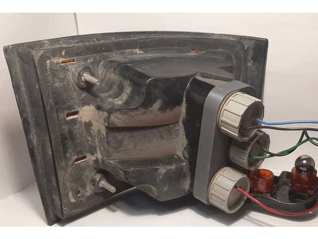 Vaz 2111'in arka lambaları (Plastik Aparattır!!!)