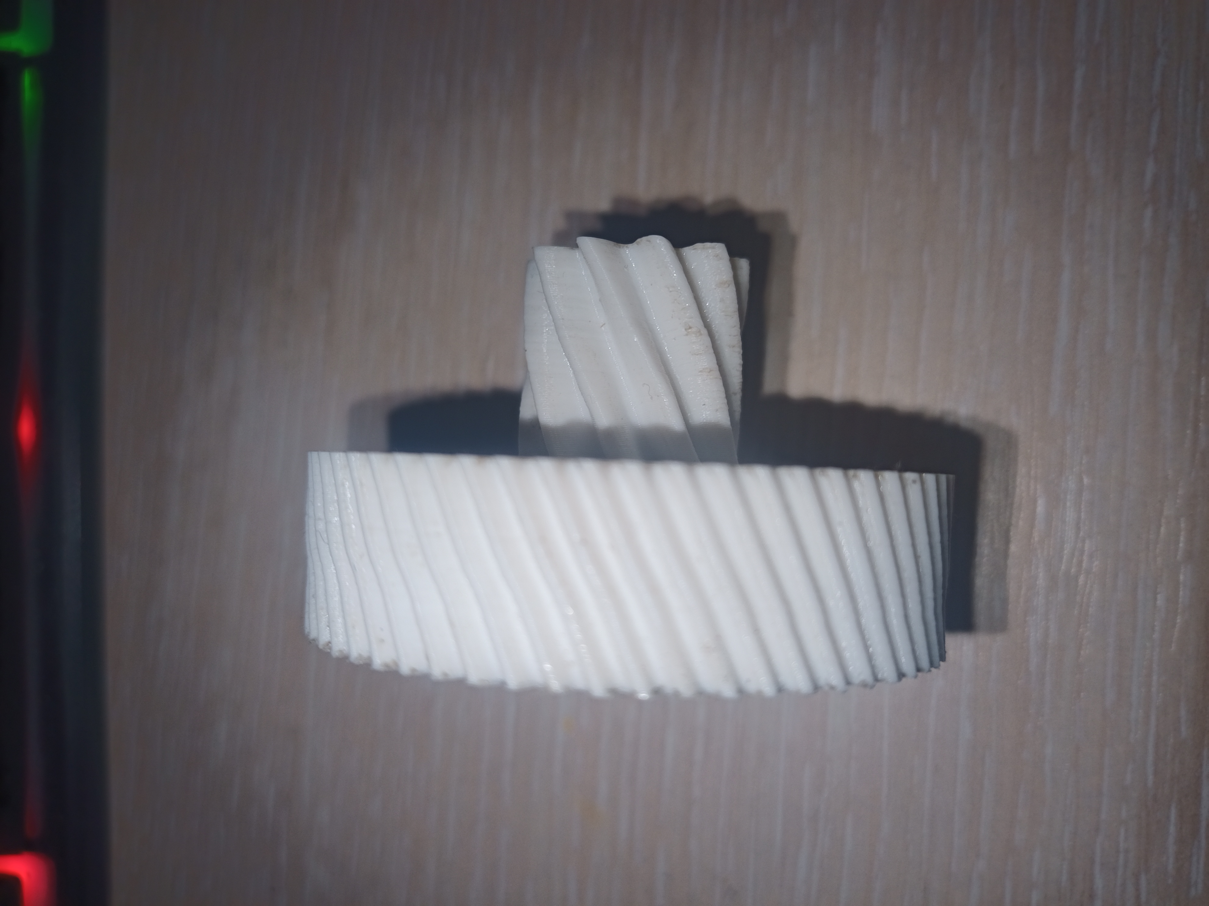 vites (Plastik Aparattır!!!)