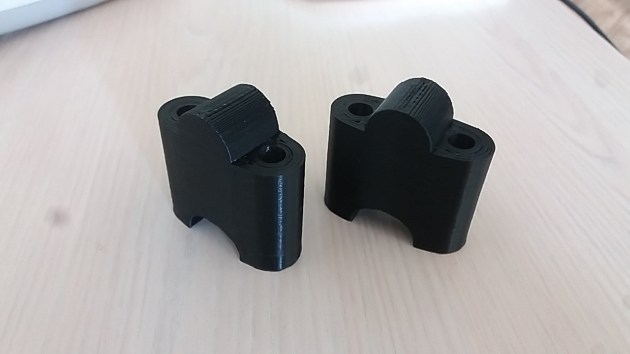 Minsk X250 için direksiyon simidi ara parçaları (direksiyon simidi çapı 22 mm) (Plastik Aparattır!!!)