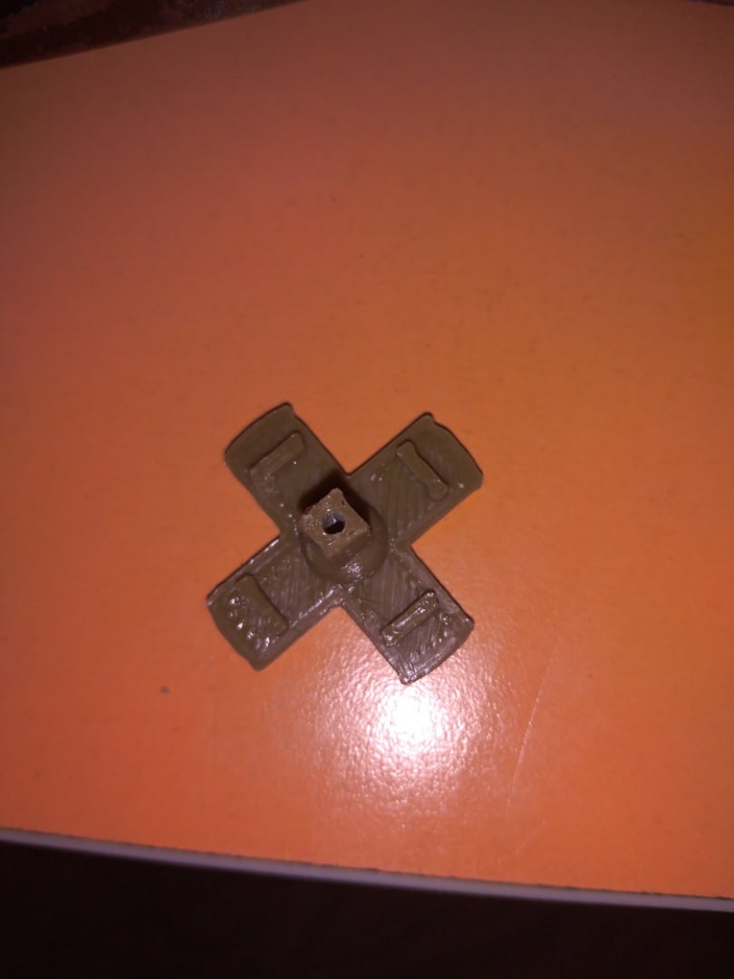 Logitech F710 için kumanda kolu pedi (Plastik Aparattır!!!) Logitech F710 için kumanda kolu pedi (Plastik Aparattır!!!)