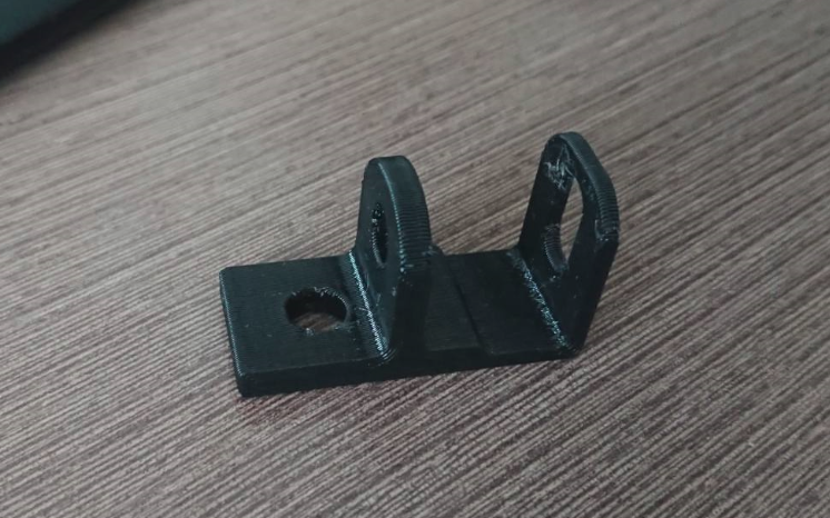 Önün ön, bisiklet kanadı. (Plastik Aparattır!!!)