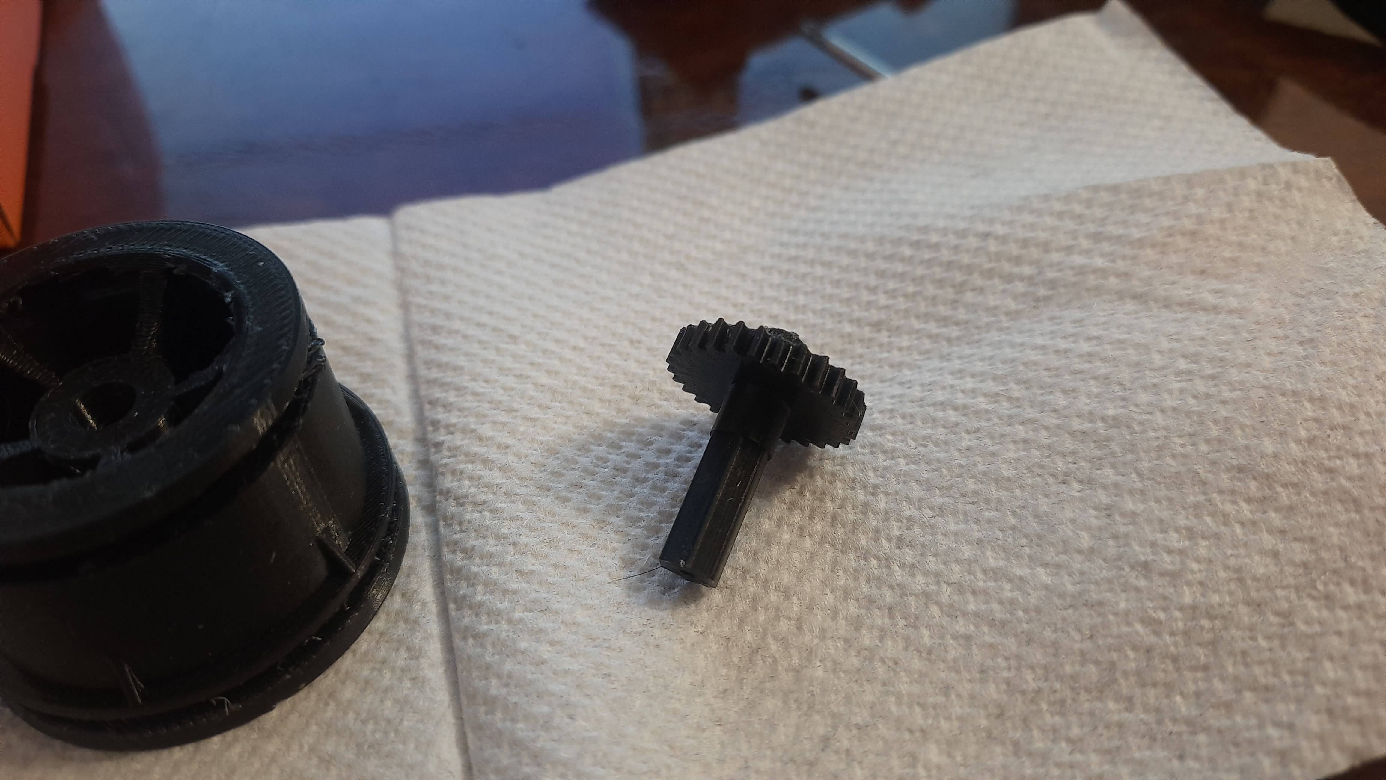 Radyo kontrollü çocuk makinesi "Over -line" için yedek parçalar (Plastik Aparattır!!!)