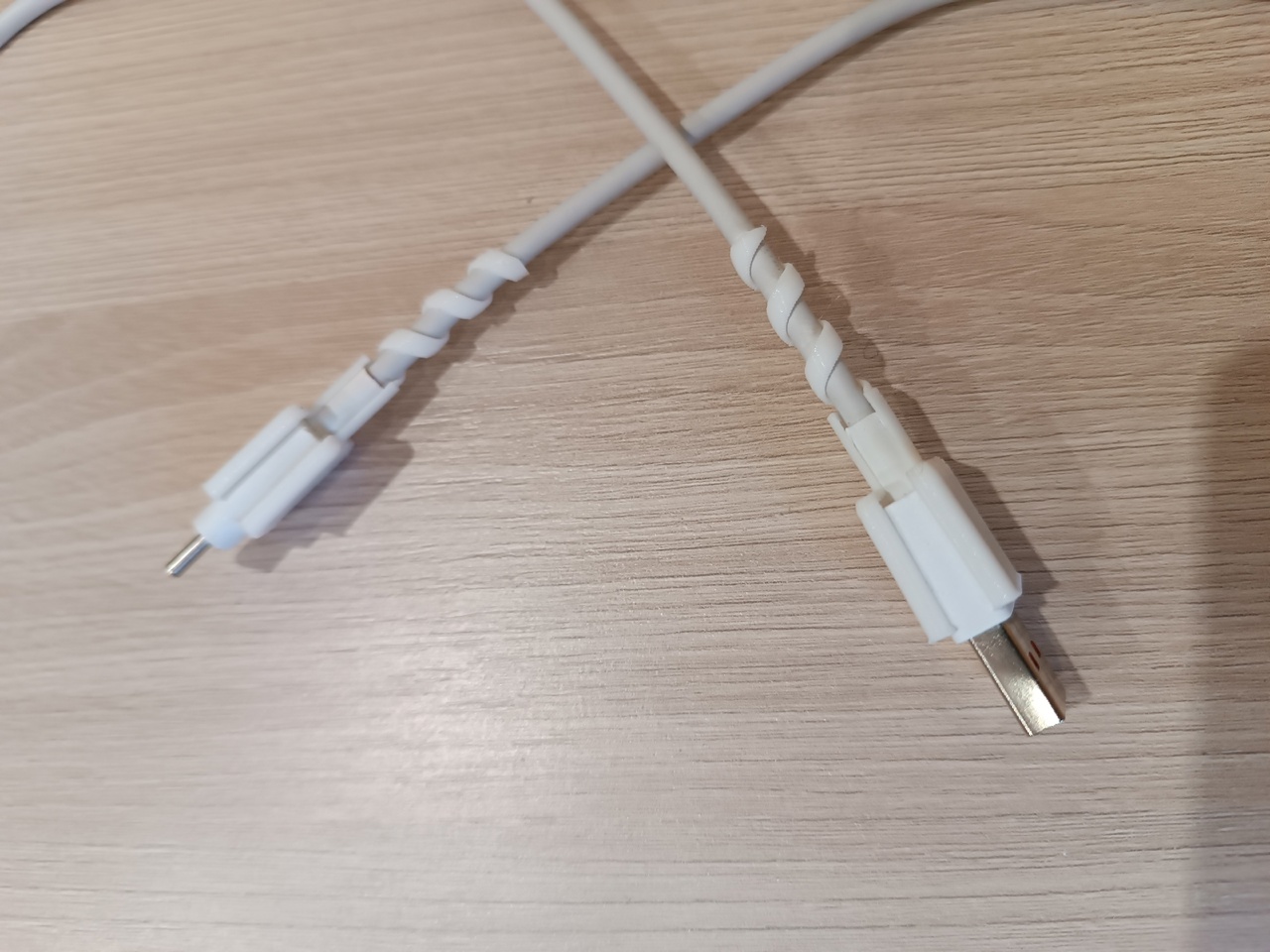 Kablo şarjı için koruyucu yay xiaomi (Plastik Aparattır!!!)