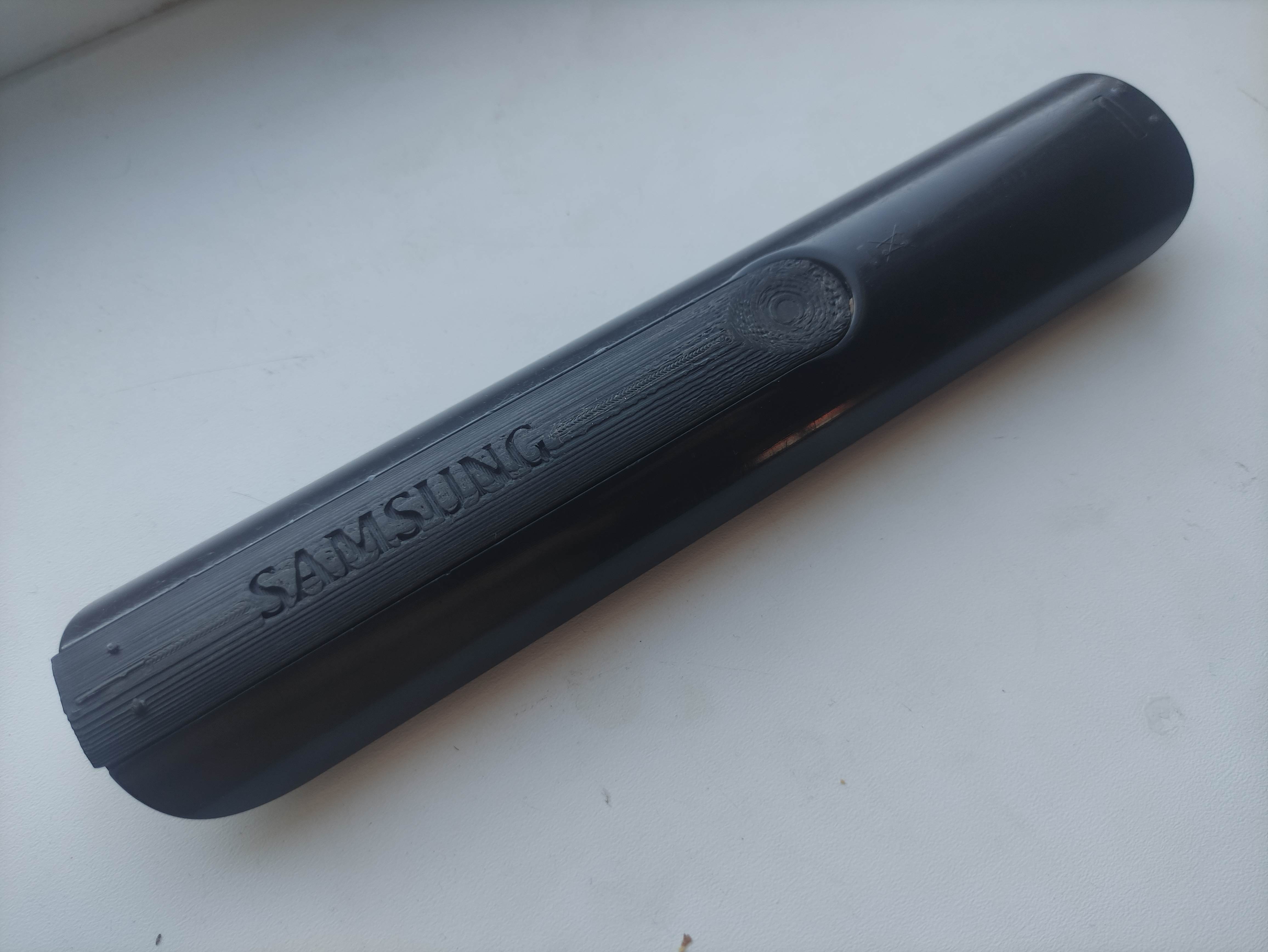 TV uzaktan kumandasının pil kapağı Samsung / Samsung TV uzaktan savaş kapağı (Plastik Aparattır!!!)