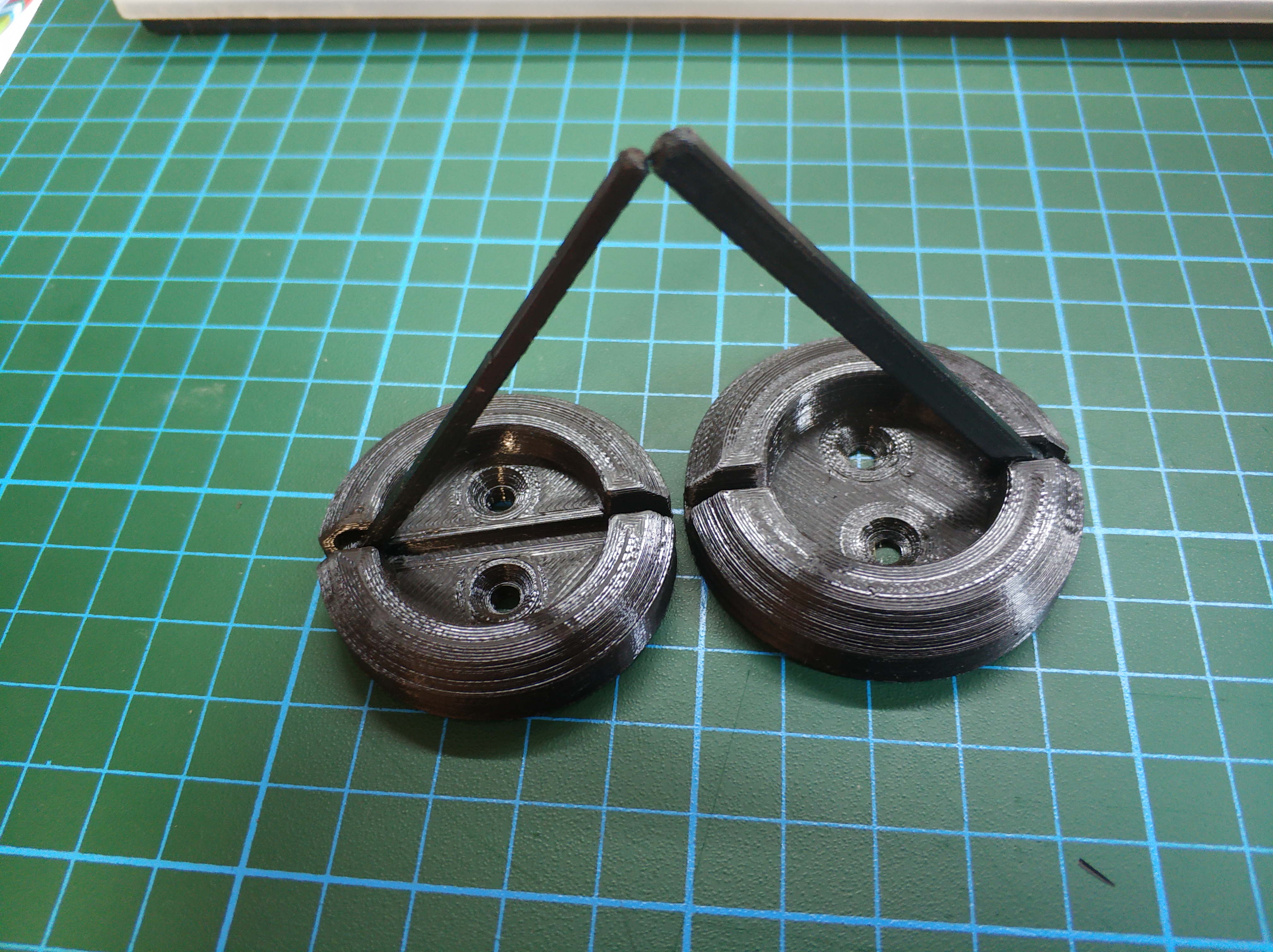 Kapı sızdırmazlık cihazı (Plastik Aparattır!!!)