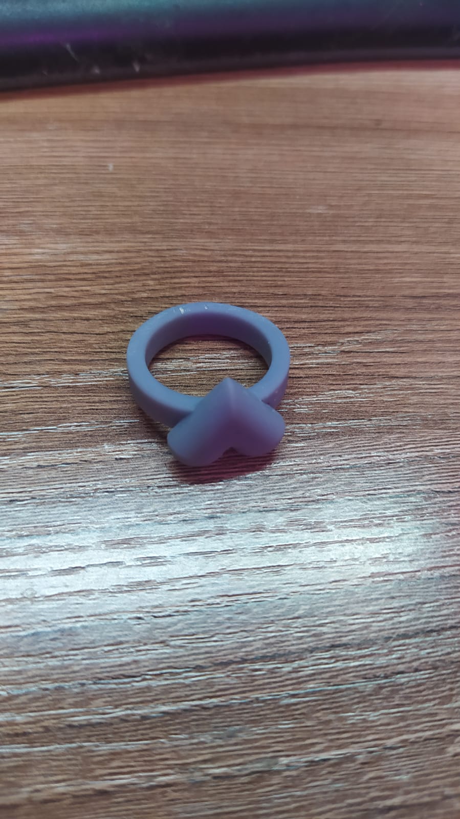 Kalpli Bir Yüzük (Plastik Aparattır!!!)