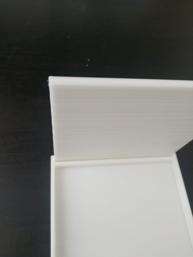 Ofis çıkartmaları için tutucu. (Plastik Aparattır!!!)