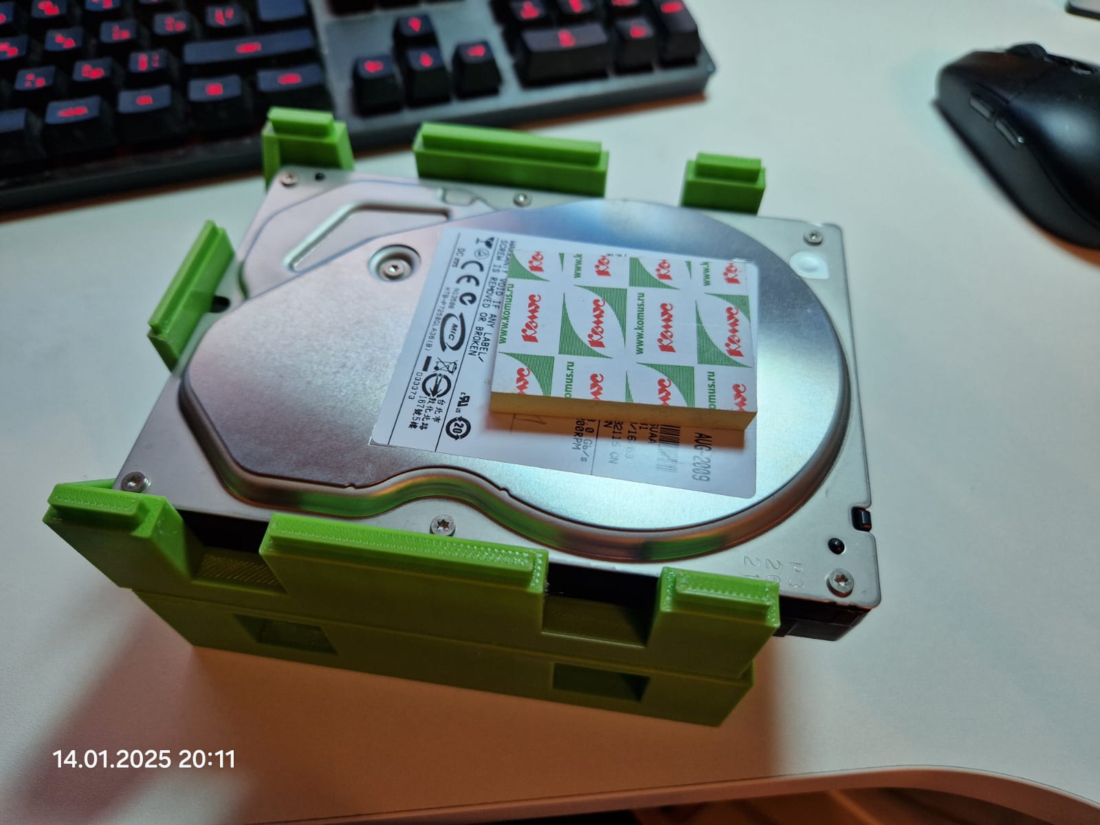 HDD 3.5 depolama yığını (Plastik Aparattır!!!) HDD 3.5 depolama yığını (Plastik Aparattır!!!)