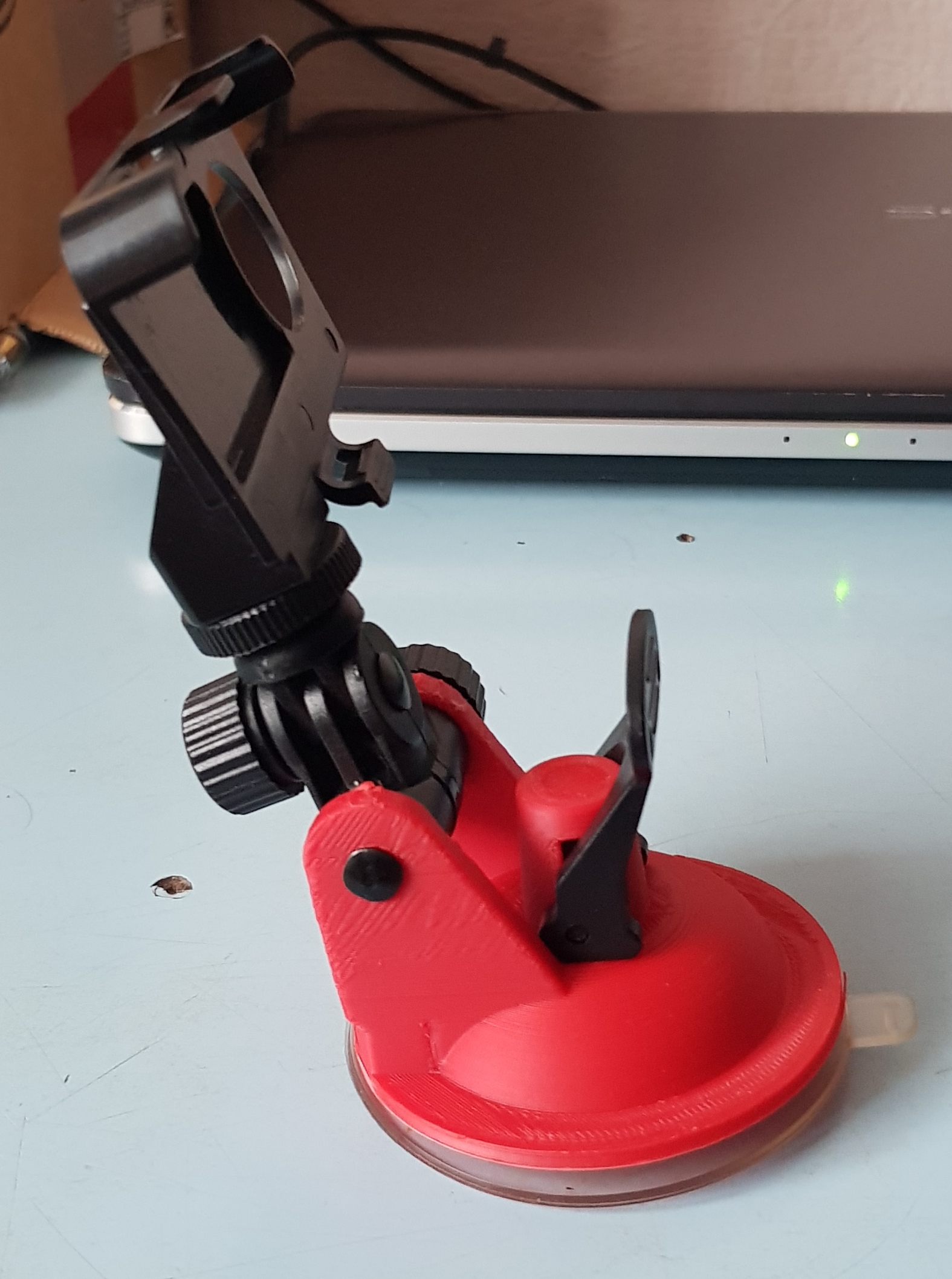 Video kaydedici tutucunun tabanı (Plastik Aparattır!!!)