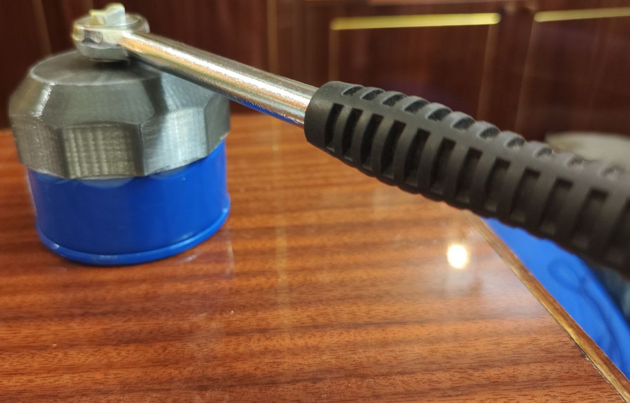 AVTOVAZ yağ filtresi çektirmeleri. (Plastik Aparattır!!!) AVTOVAZ yağ filtresi çektirmeleri. (Plastik Aparattır!!!)