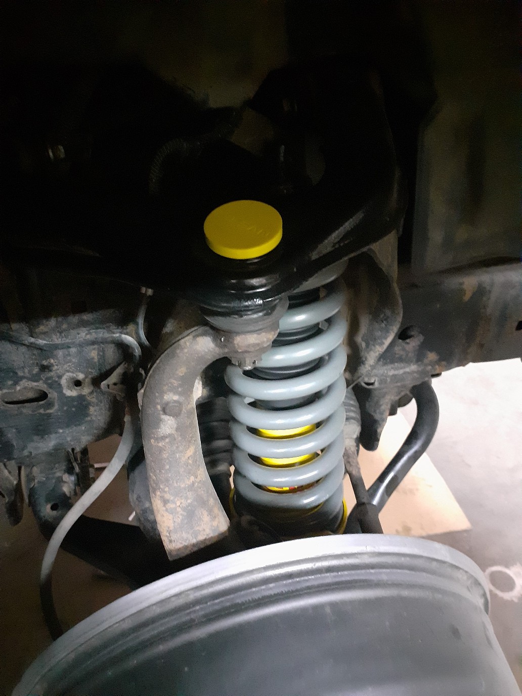 Bilyeli mafsal tapası Nissan Pathfinder (Plastik Aparattır!!!)