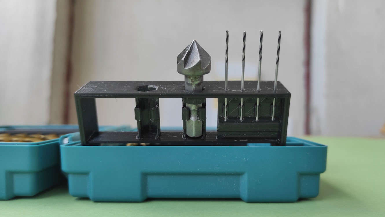 Makita D-67527 davasının modernizasyonu (Plastik Aparattır!!!)