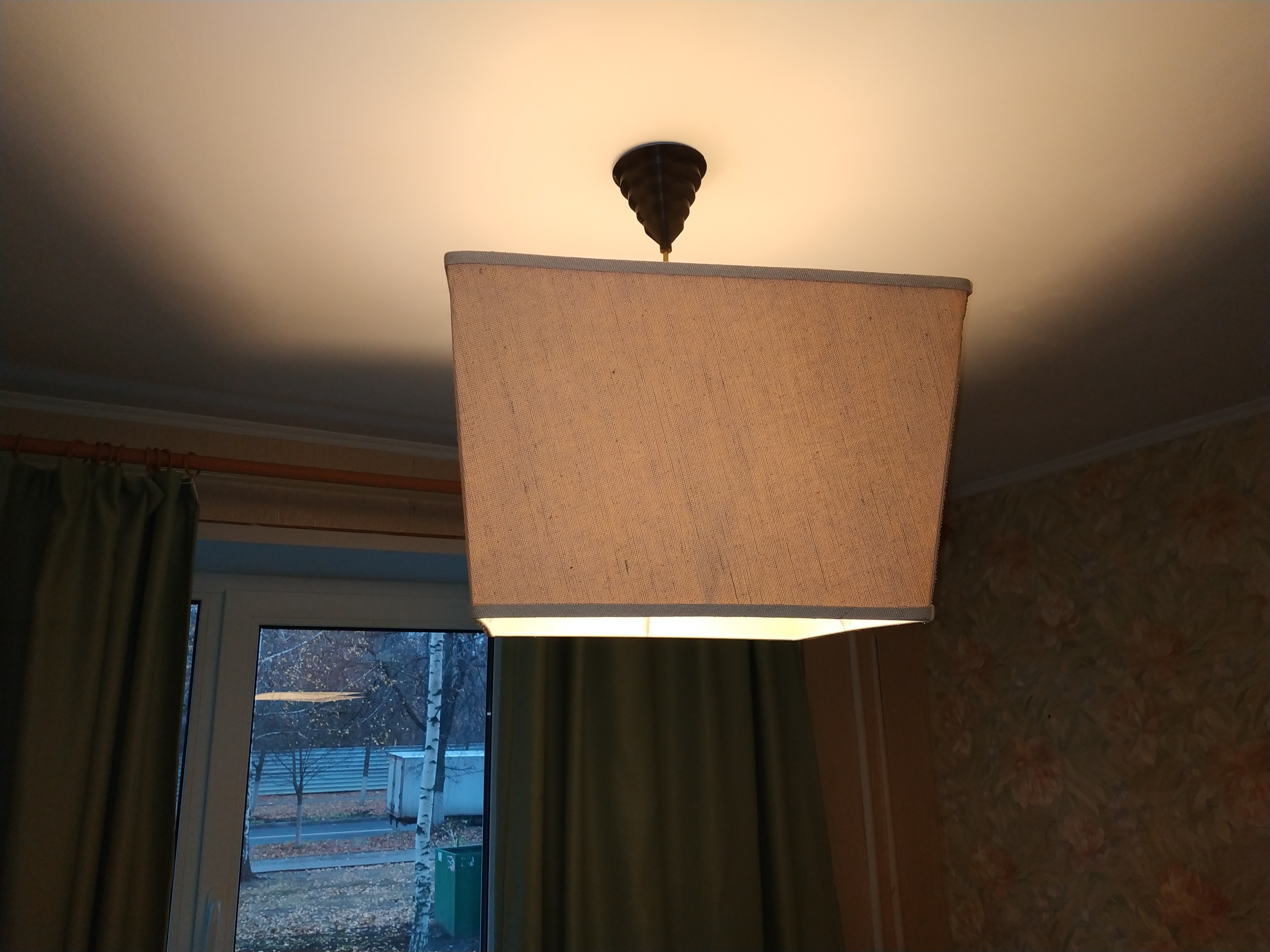 Tavan lambası için mobilya (üst ve kanca)) (Plastik Aparattır!!!)