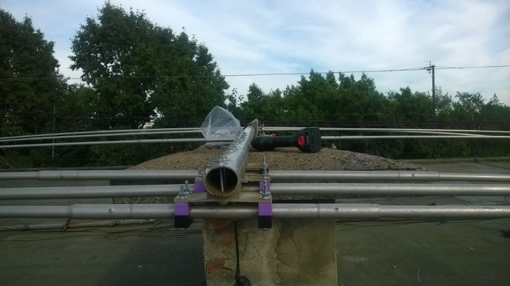 Anten İzolatörü XL-222 (Plastik Aparattır!!!)