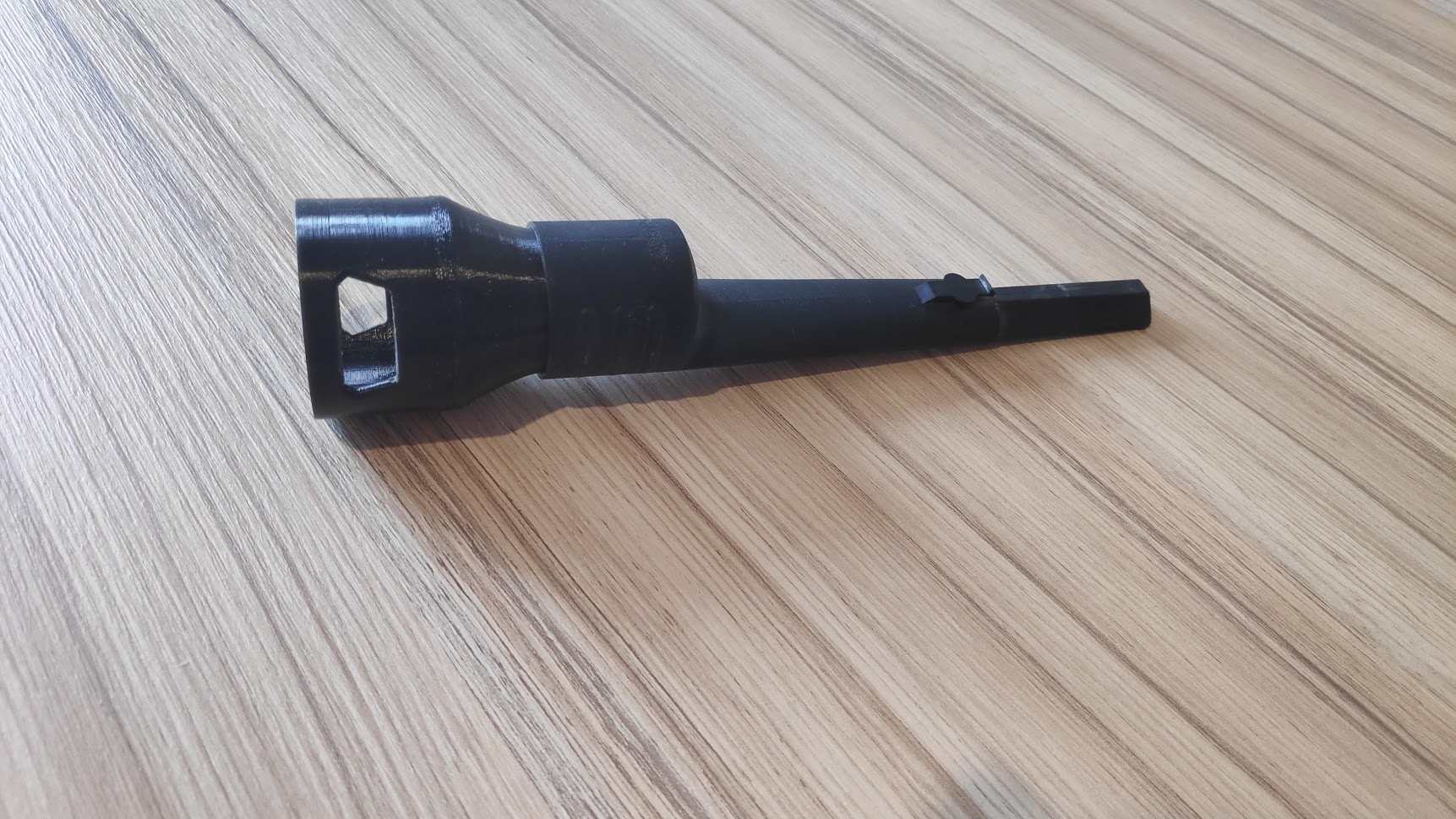 Bosch AdvancedVac 20 elektrikli süpürge (Plastik Aparattır!!!)