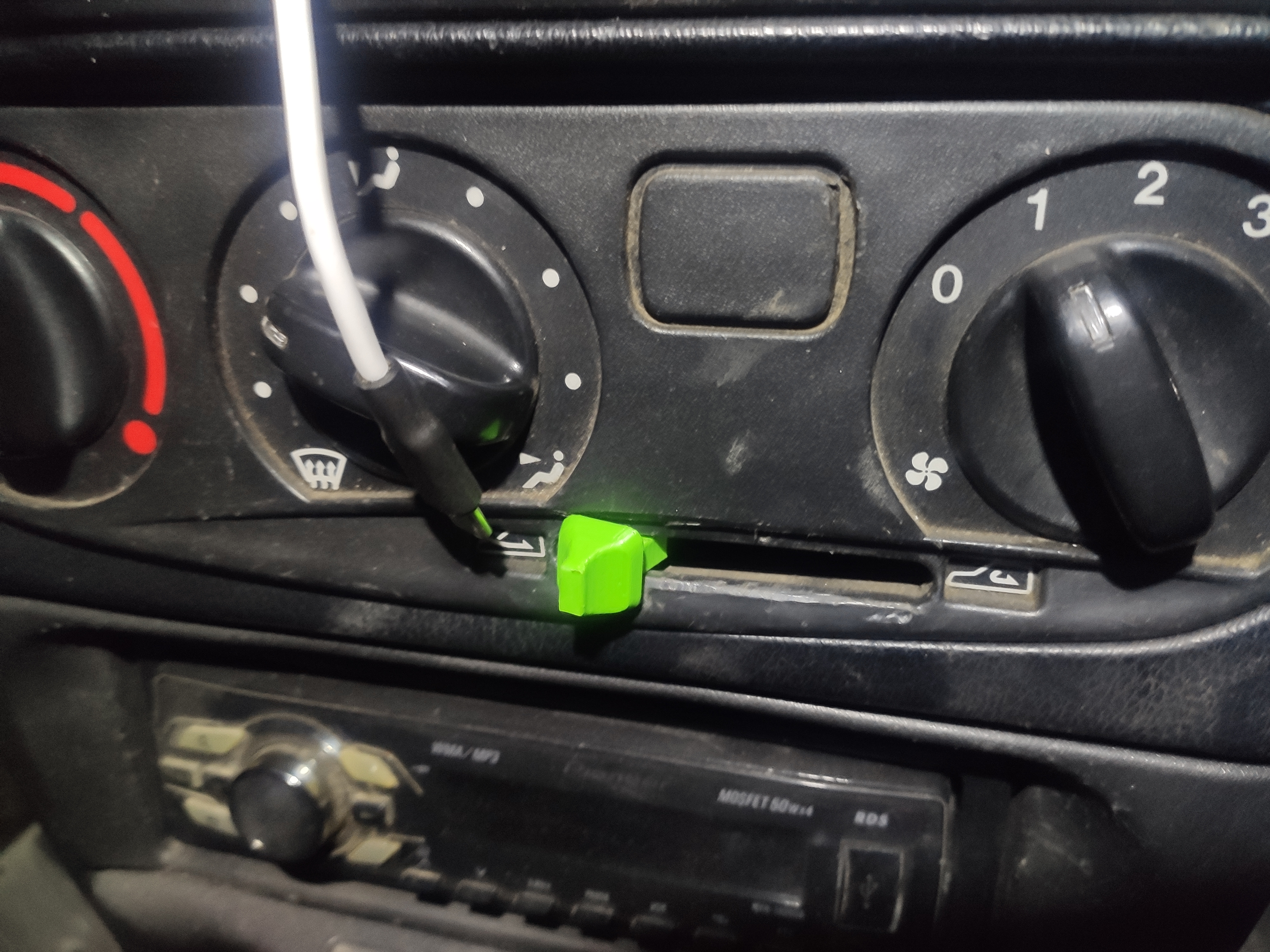 Chevrolet Niva devridaim kolu. (Plastik Aparattır!!!)