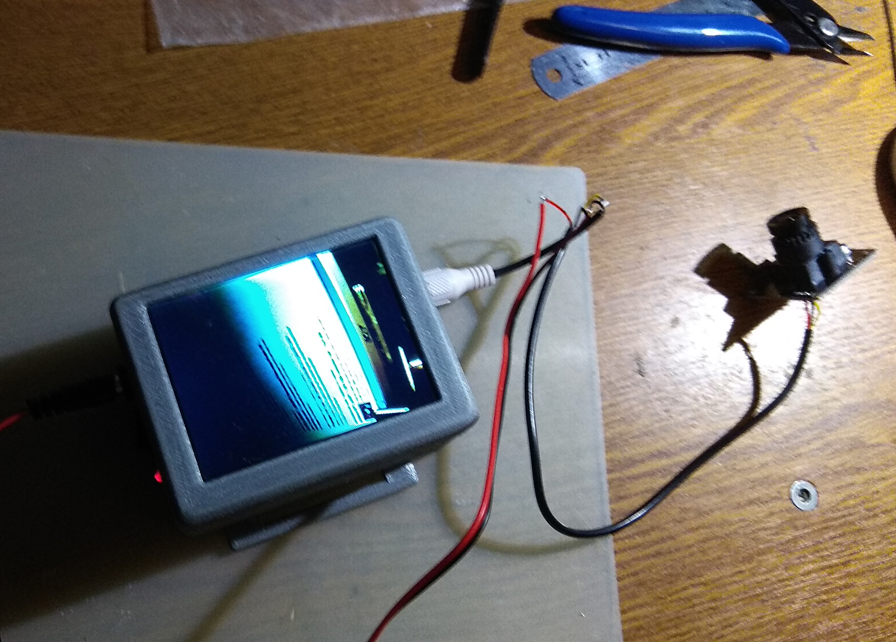 Kameralar için ekran (Plastik Aparattır!!!)