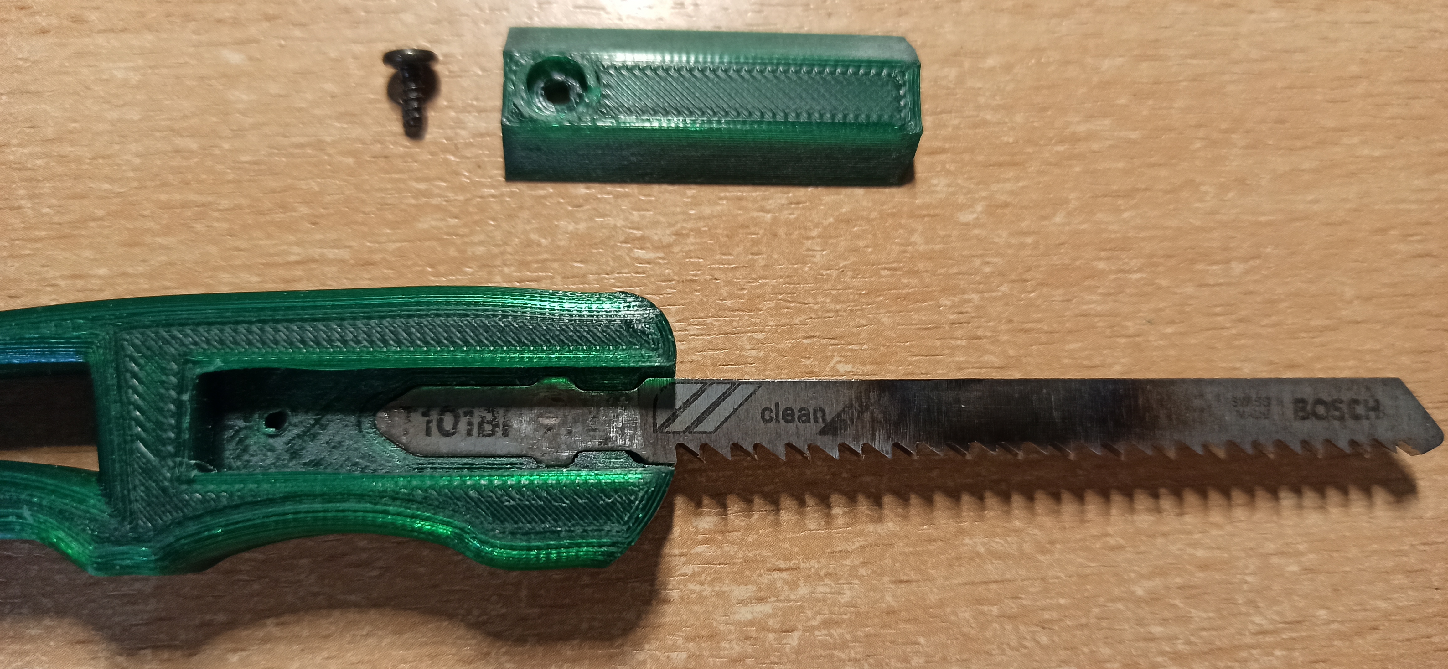 El.lobzik'in tuvallerinde el. (Plastik Aparattır!!!)