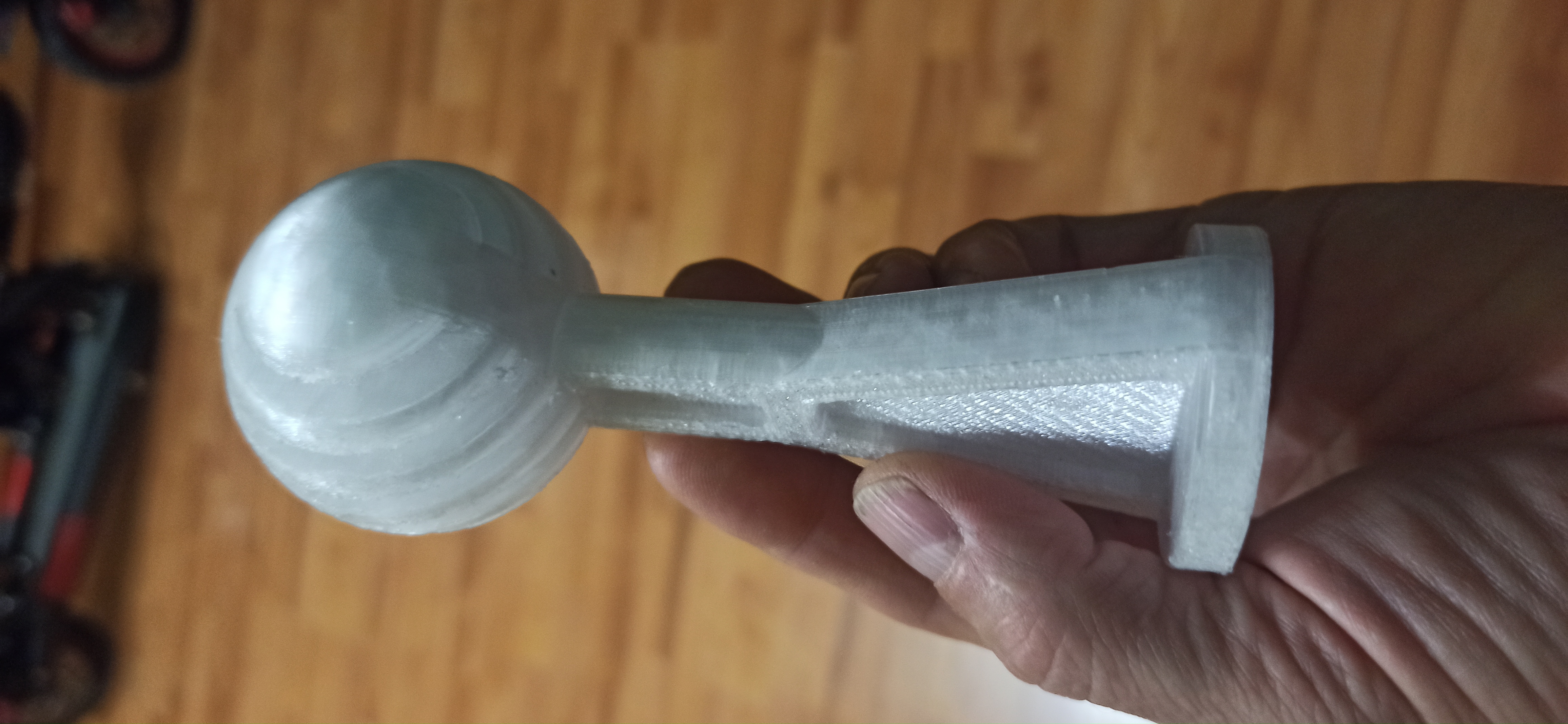 Römorku saklarken topu bağlayın (Plastik Aparattır!!!)