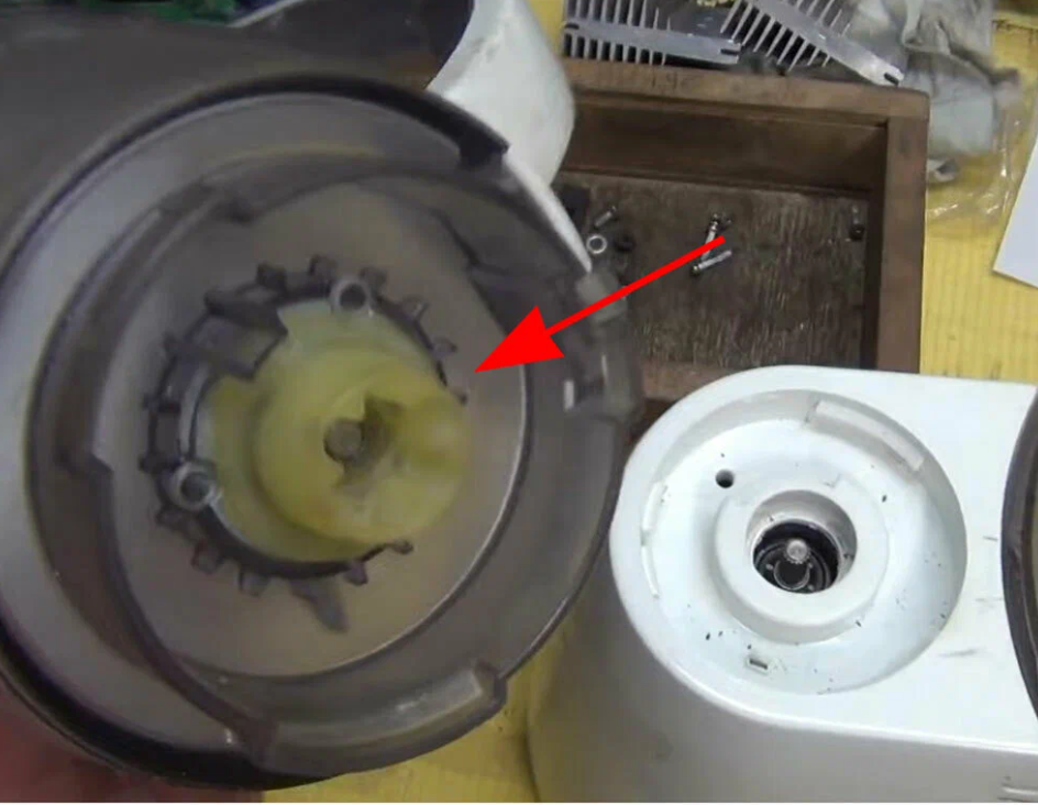 Bosch Savaş Gemisi debriyajını Birleştirin (Plastik Aparattır!!!)