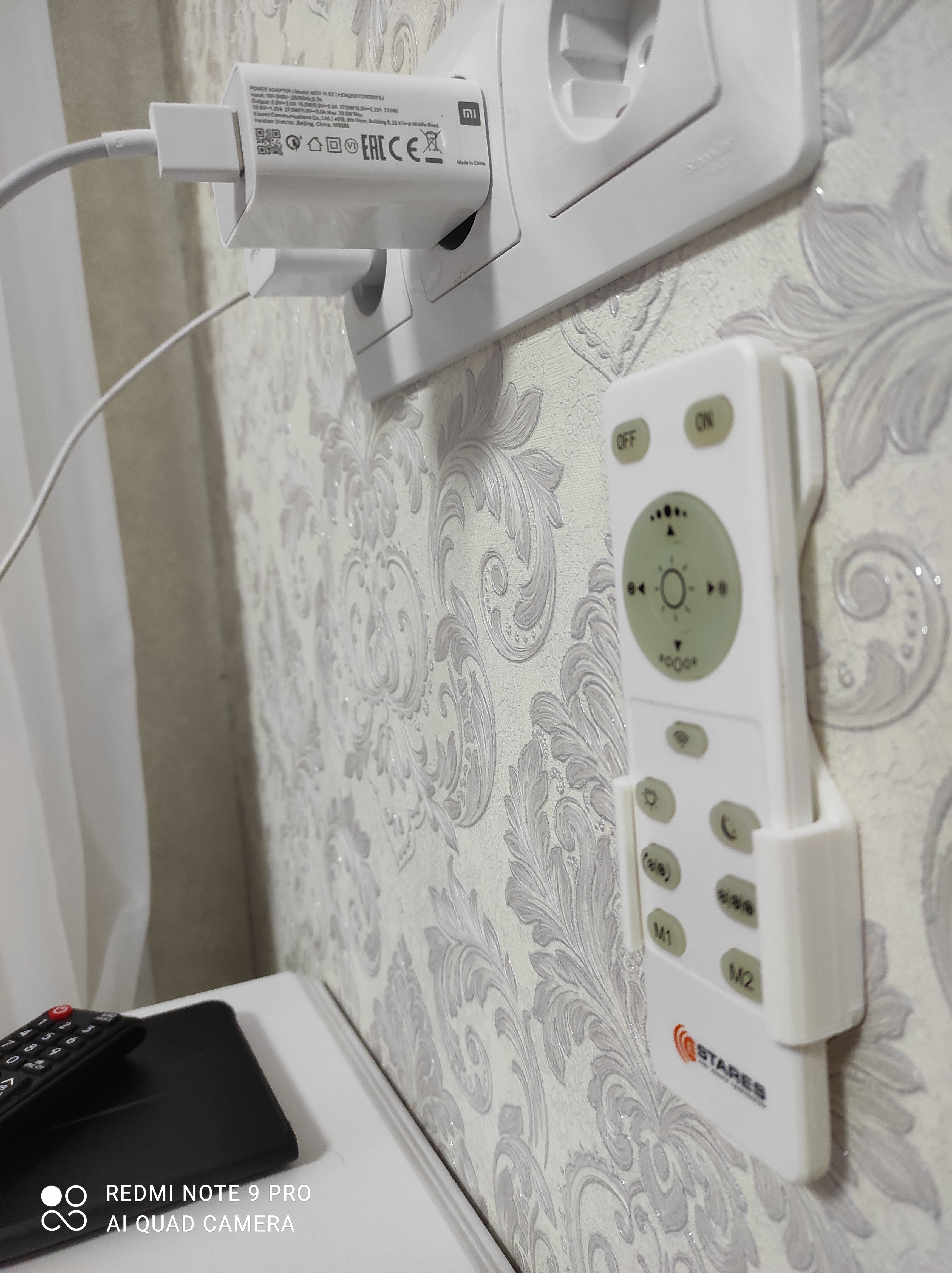 LED uzaktan kumandasının sahibi (Plastik Aparattır!!!)