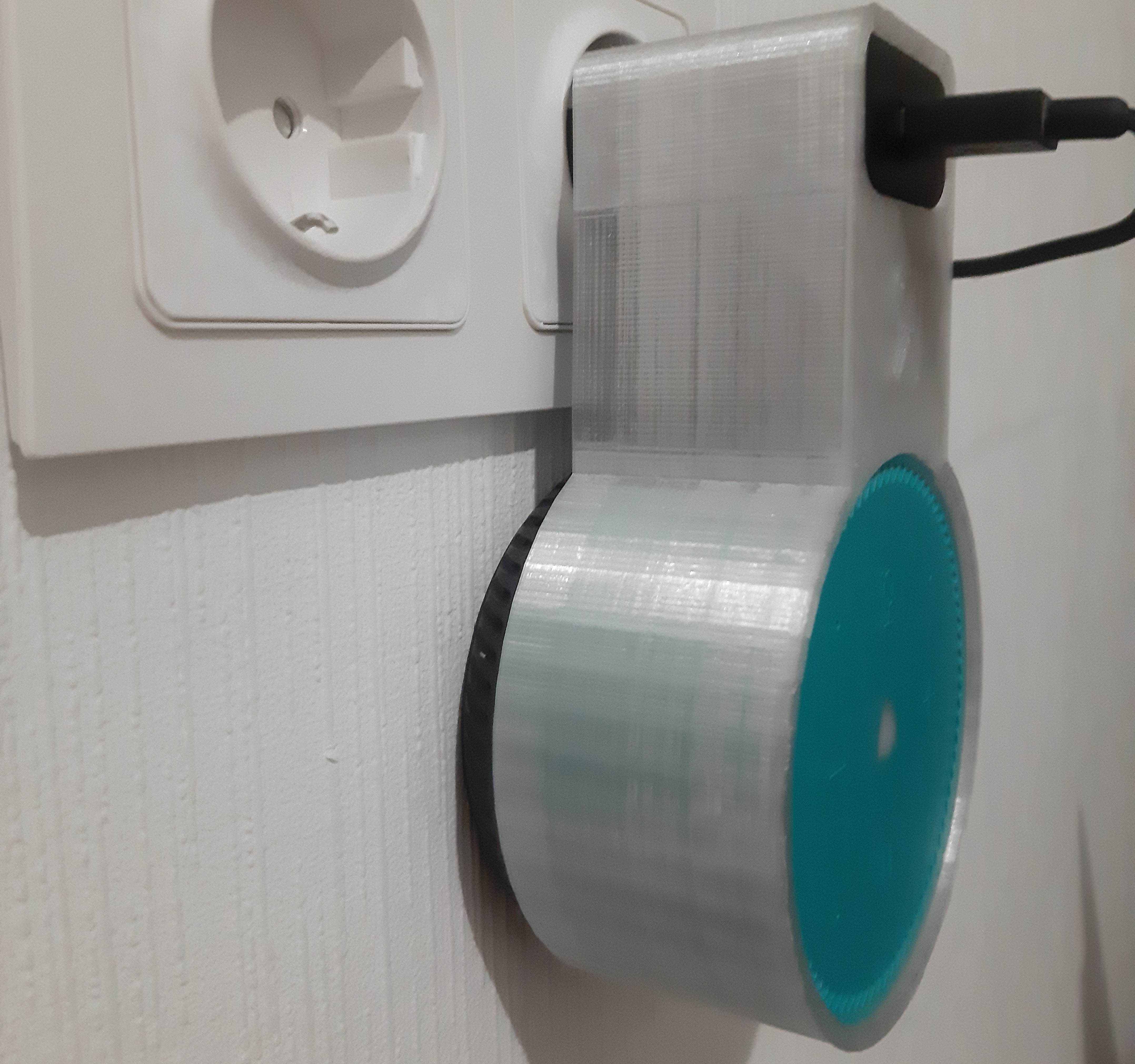 Yandex ışık istasyonu için tutucu (Plastik Aparattır!!!) Yandex ışık istasyonu için tutucu (Plastik Aparattır!!!)