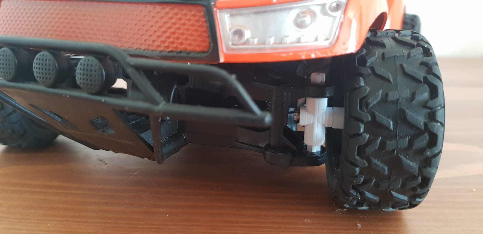 Radyo Kontrol Makinesi (Plastik Aparattır!!!)