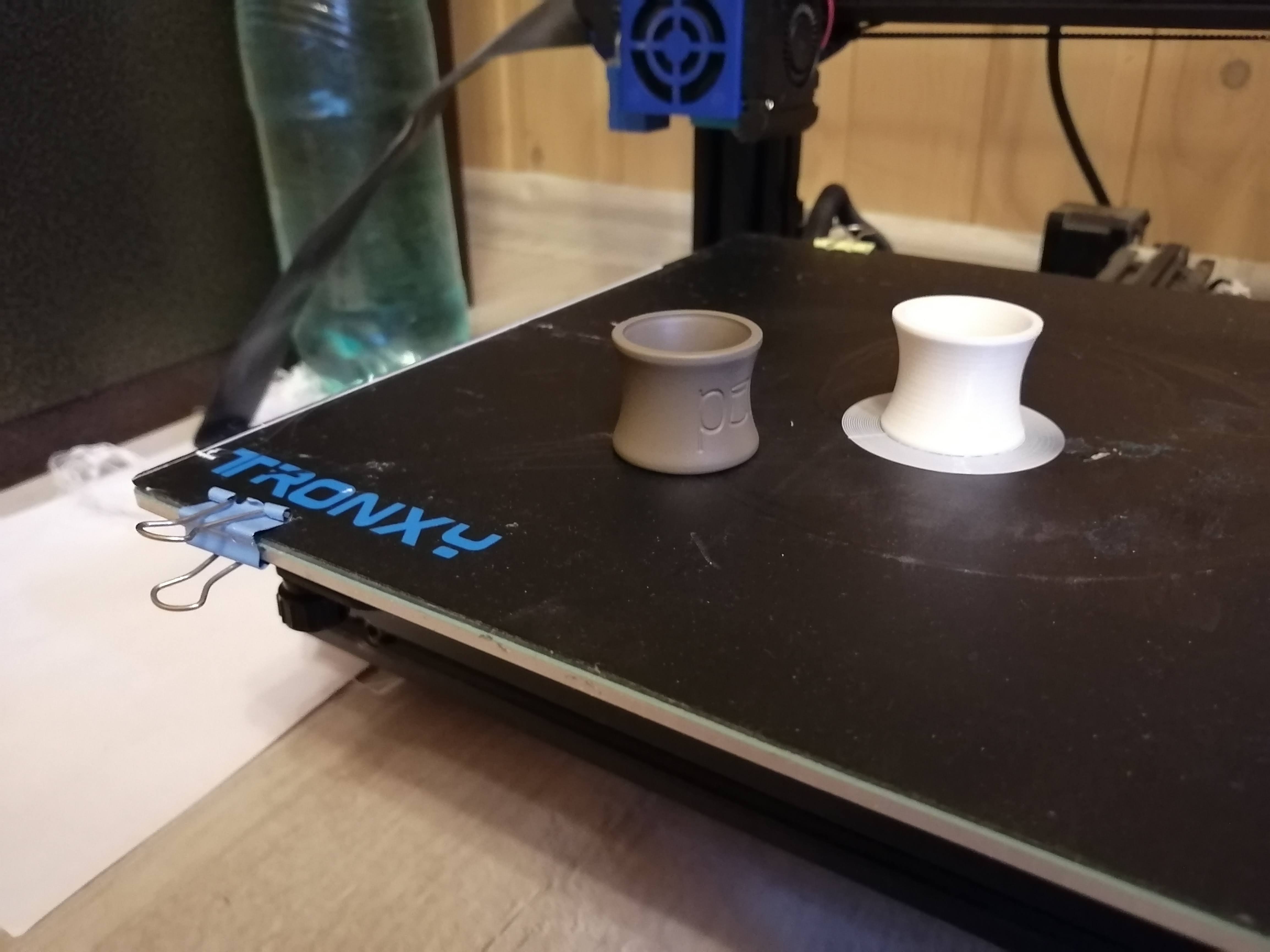 Kuyruk ponytiler için Volumaiser (Plastik Aparattır!!!) Kuyruk ponytiler için Volumaiser (Plastik Aparattır!!!)