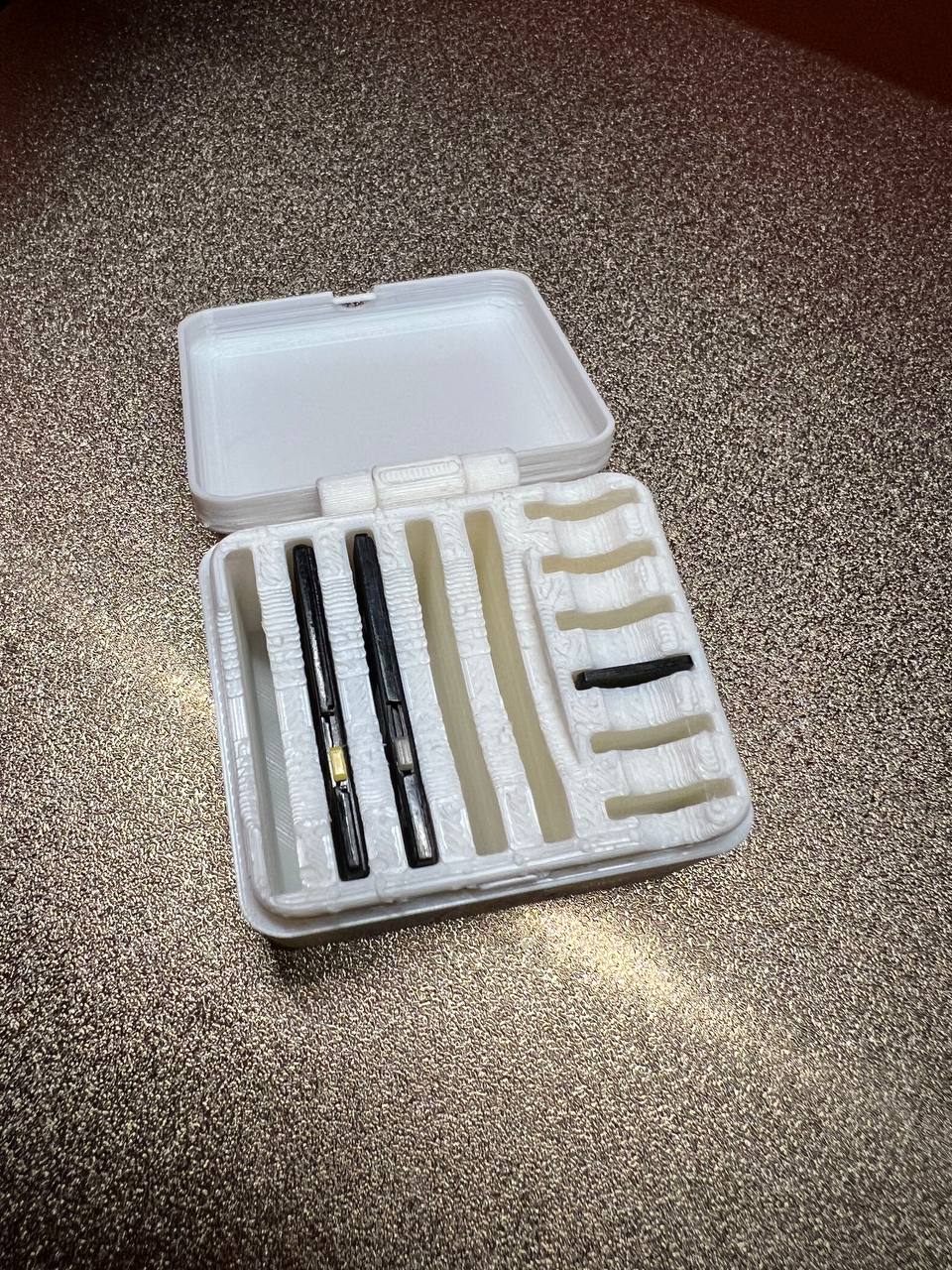 SD kutusu.  (SD kutusu) (Plastik Aparattır!!!)