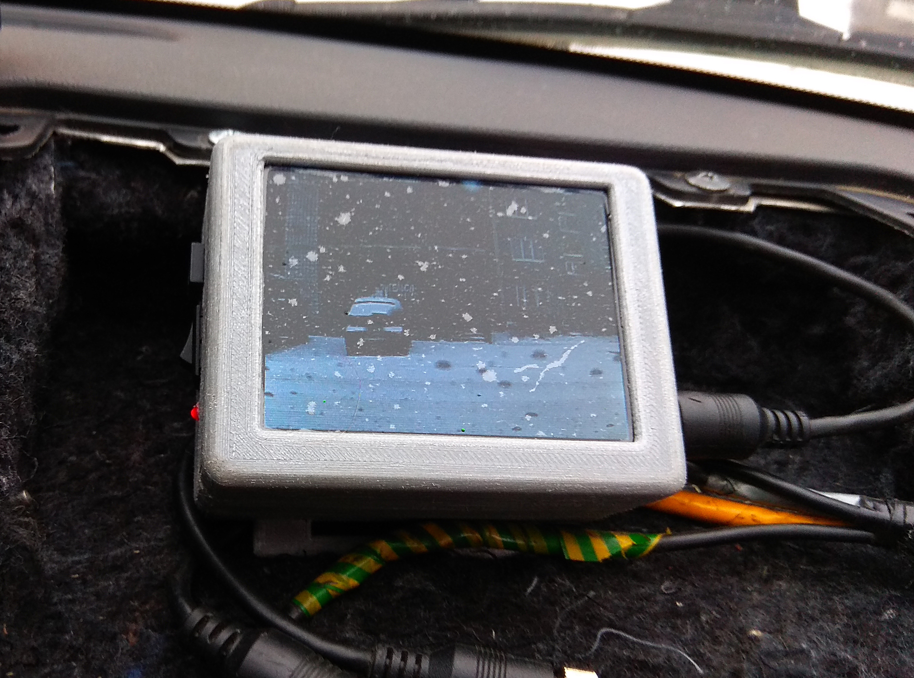 Kameralar için ekran (Plastik Aparattır!!!)