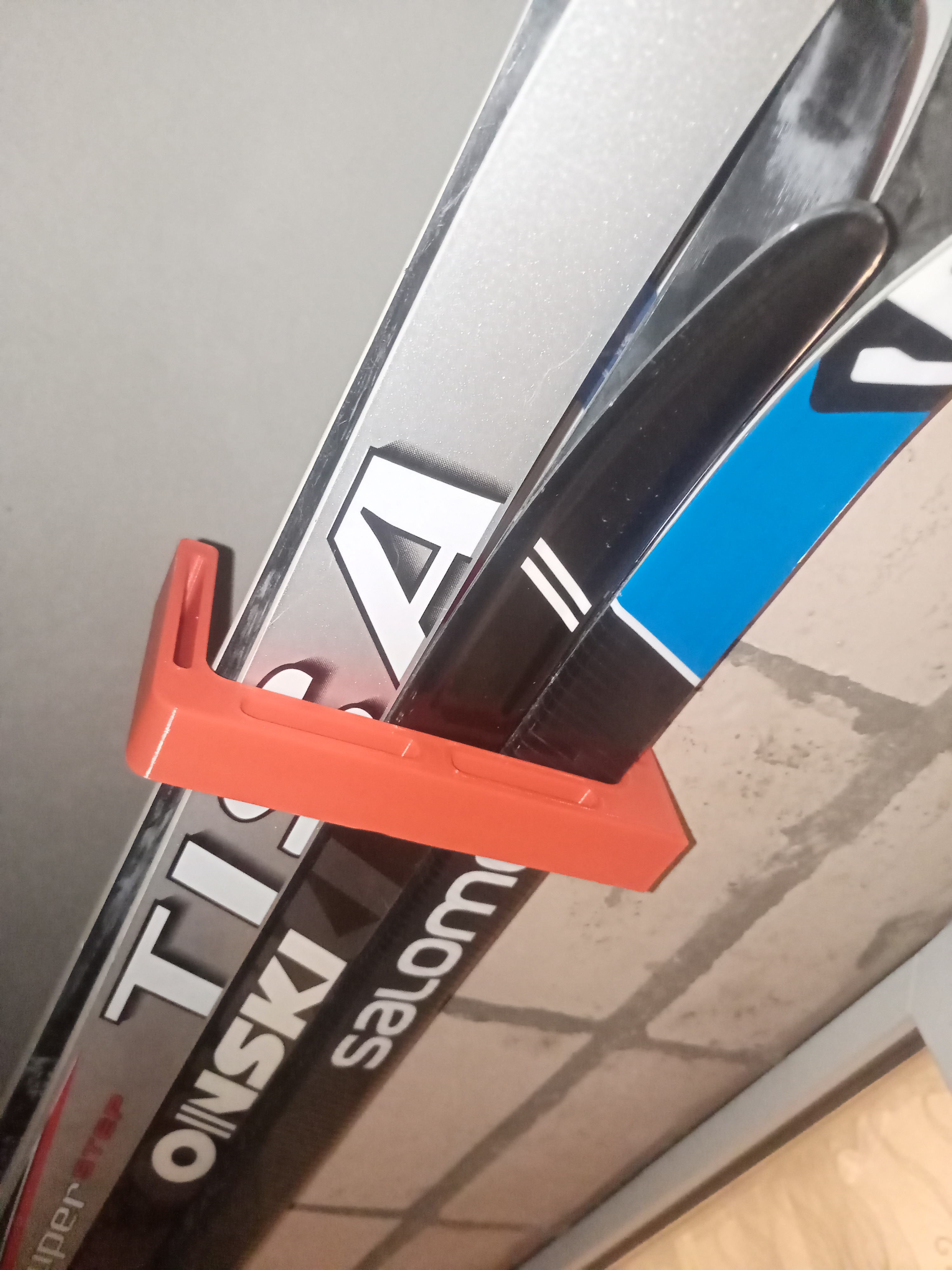 Kayak saklama braketi (4 çifte kadar) (Plastik Aparattır!!!)
