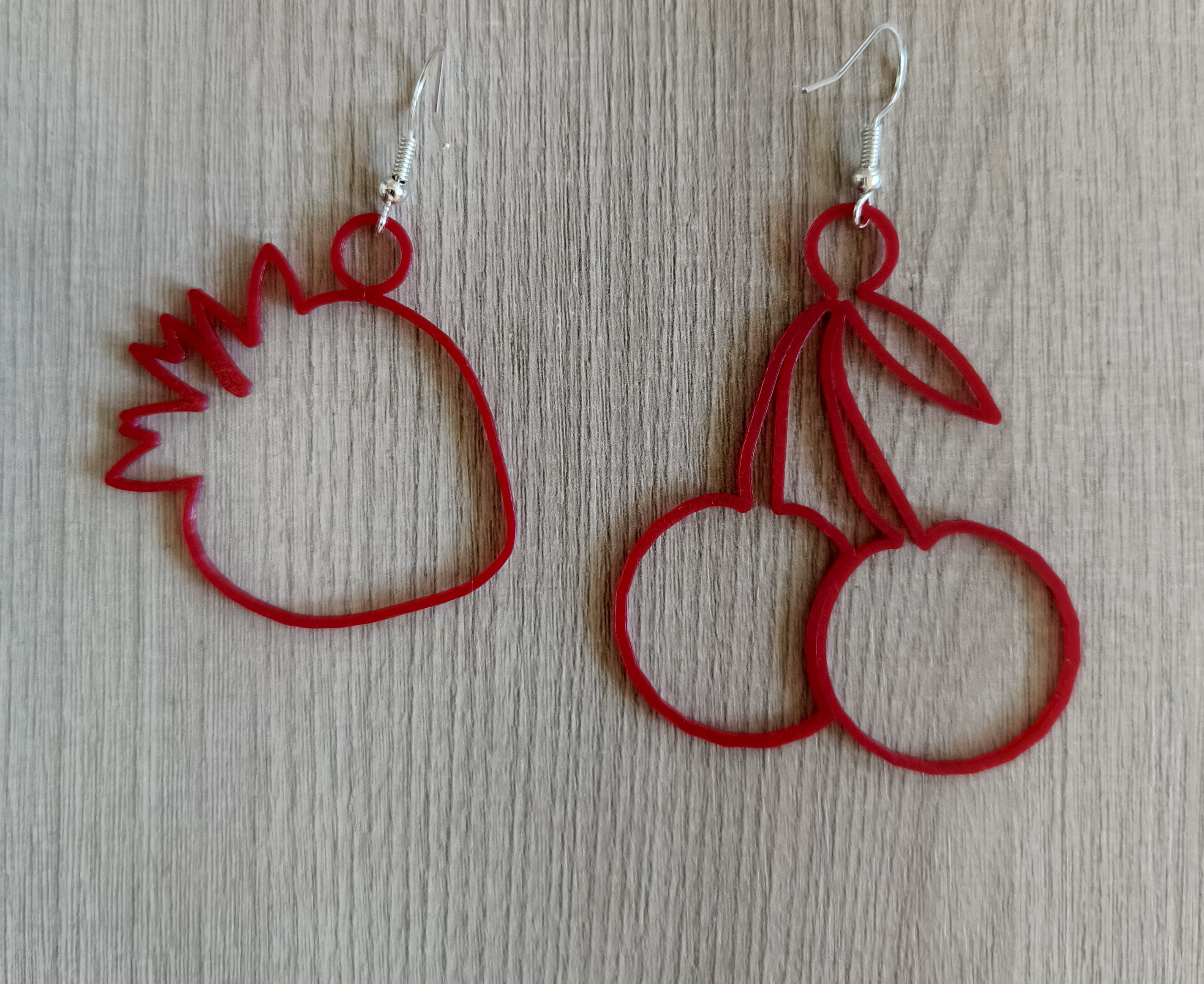 Küpe "Çilek ve Kiraz" (Vaza Modu) (Plastik Aparattır!!!)