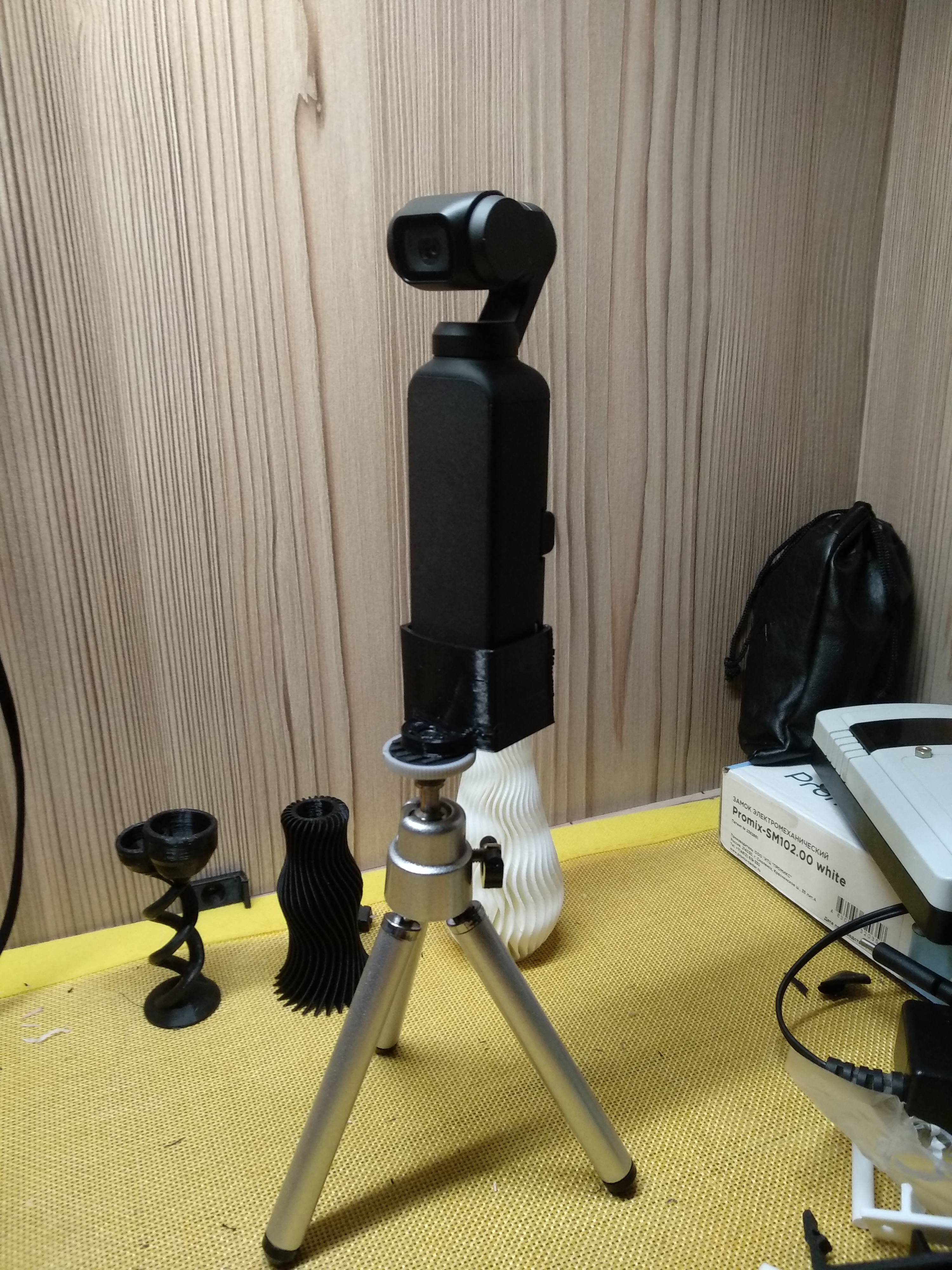 DJI OSMO POCKET sürüm 3 için tripod adaptörü (Plastik Aparattır!!!)
