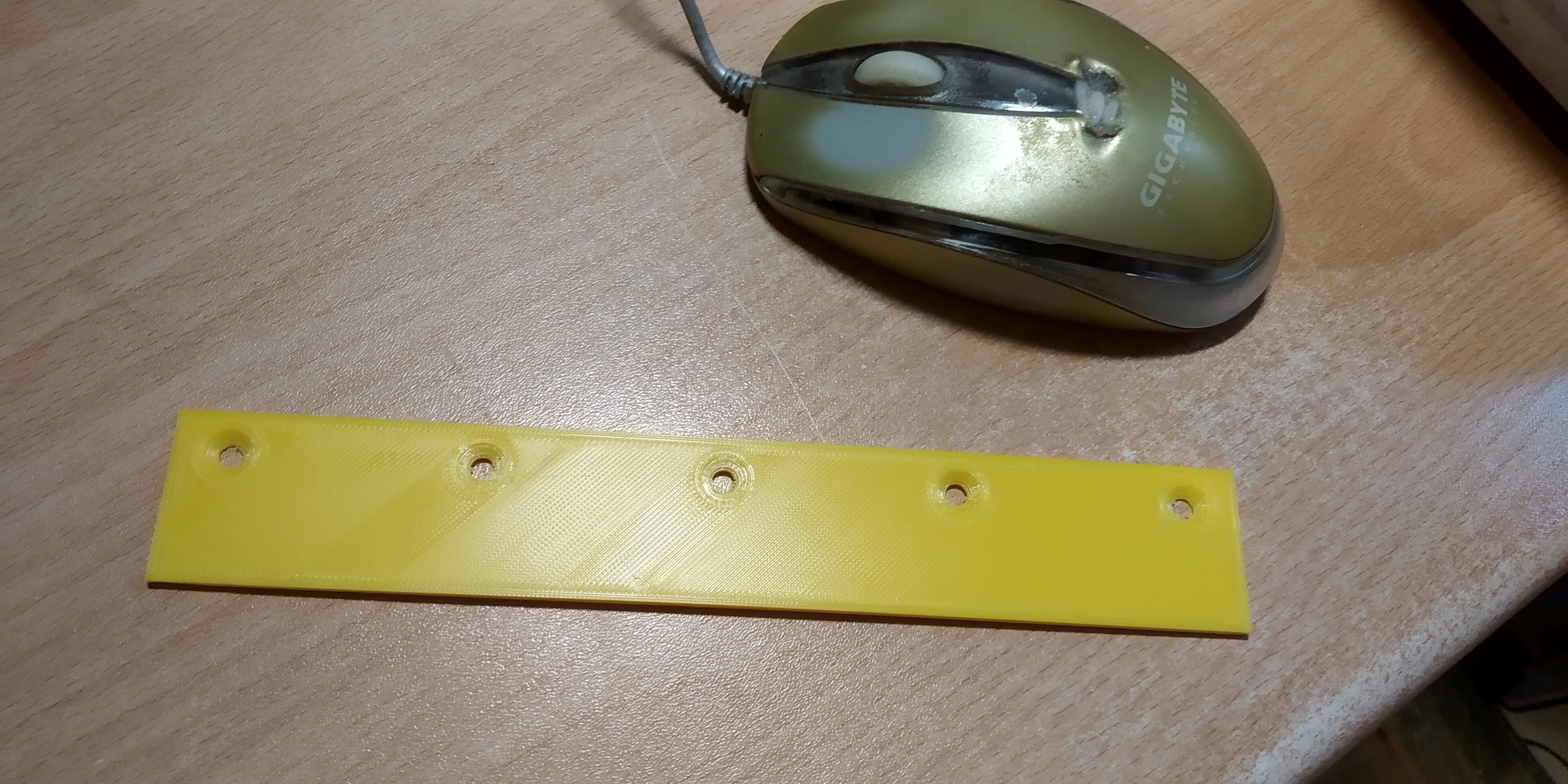 dışarı çekilebilir raf için arka durdurma sınırlayıcı (Plastik Aparattır!!!)