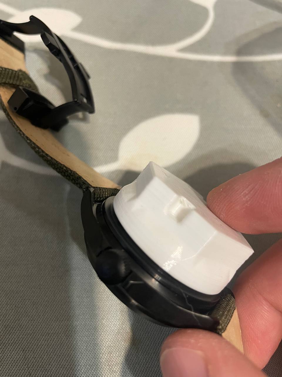 Doğu "Komutan 2431/476965" (Plastik Aparattır!!!)