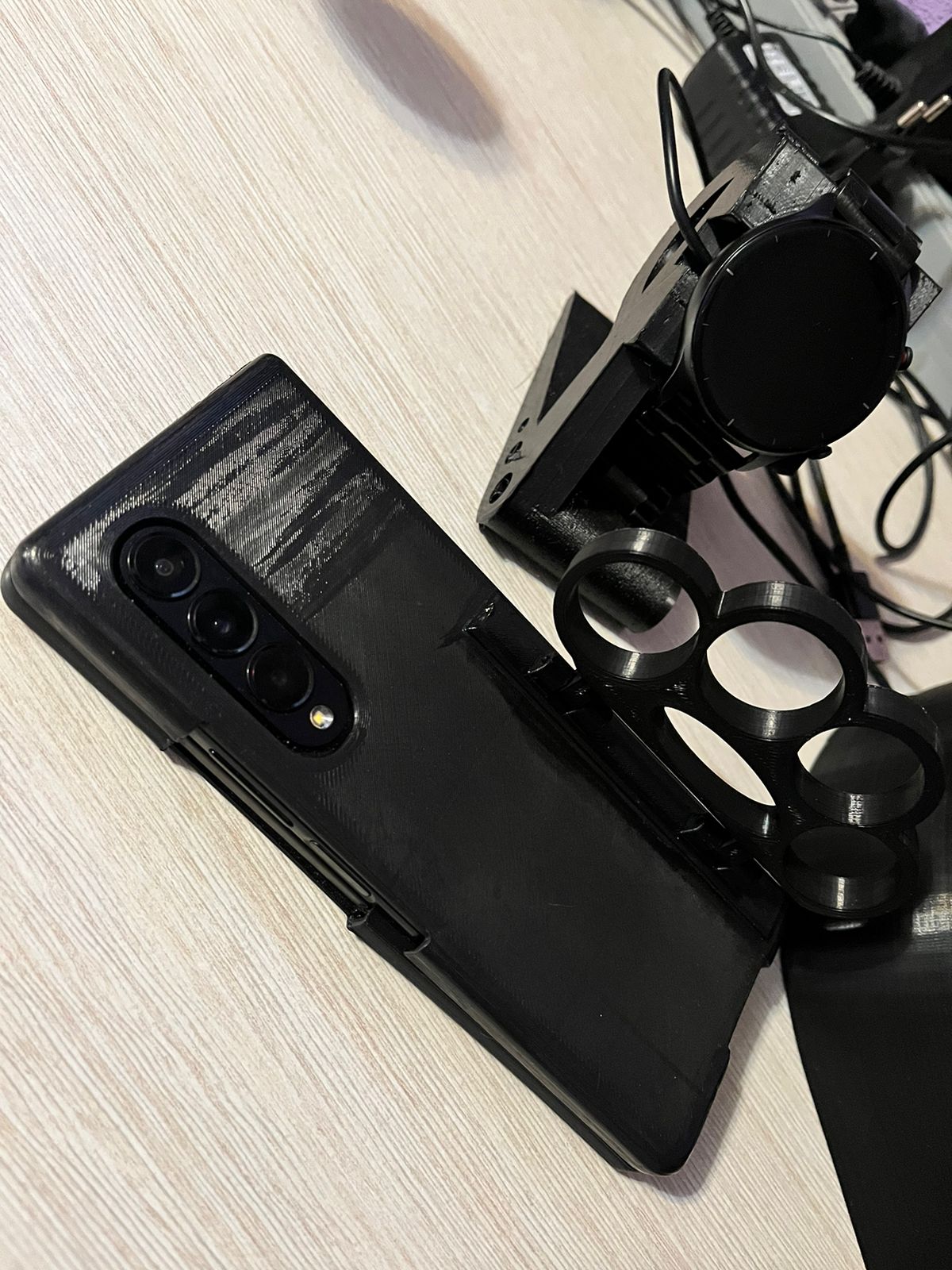 Telefon tuşları için tutucu (Plastik Aparattır!!!)