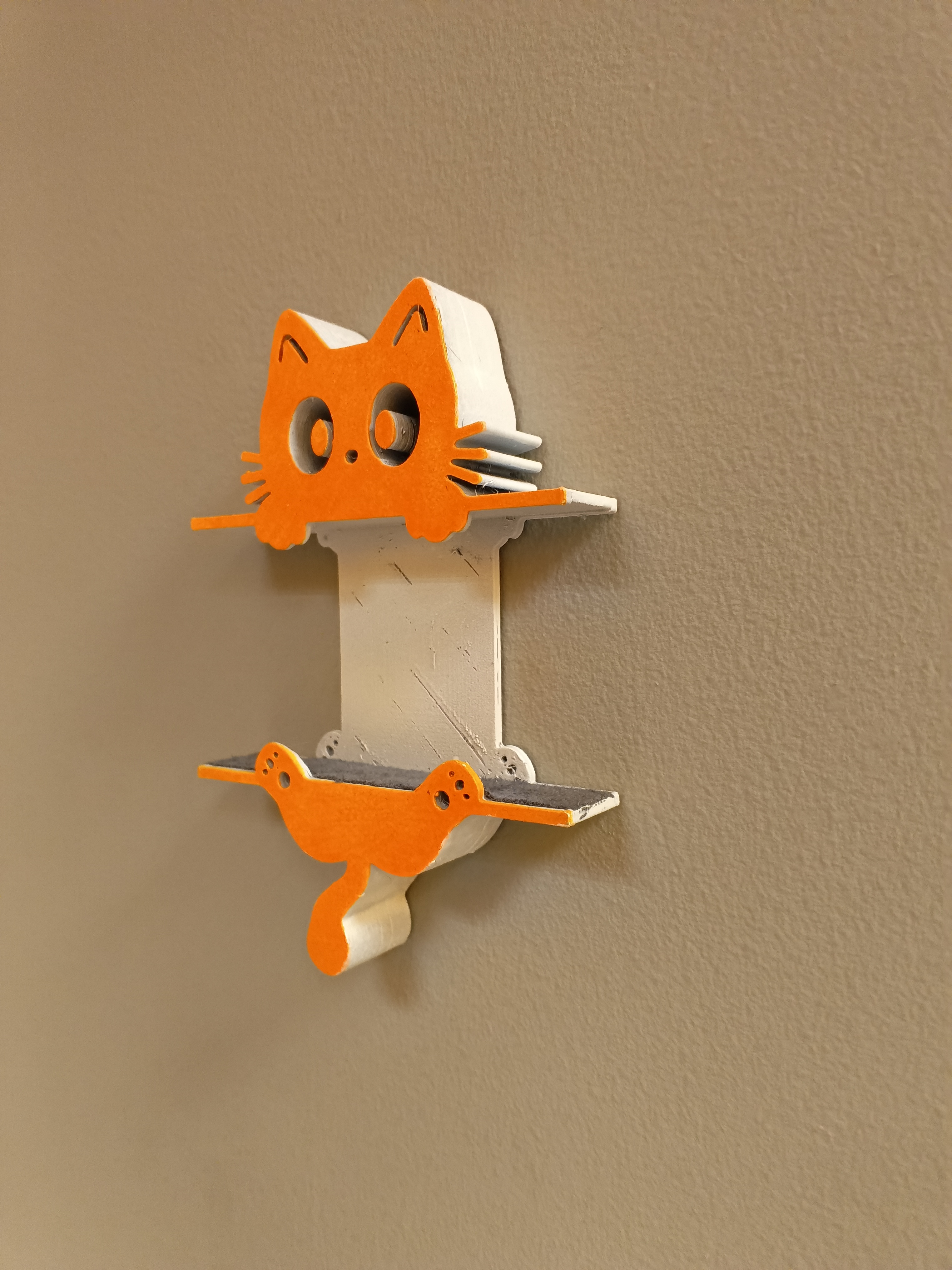 Duvardaki kartvizitlik (Plastik Aparattır!!!)