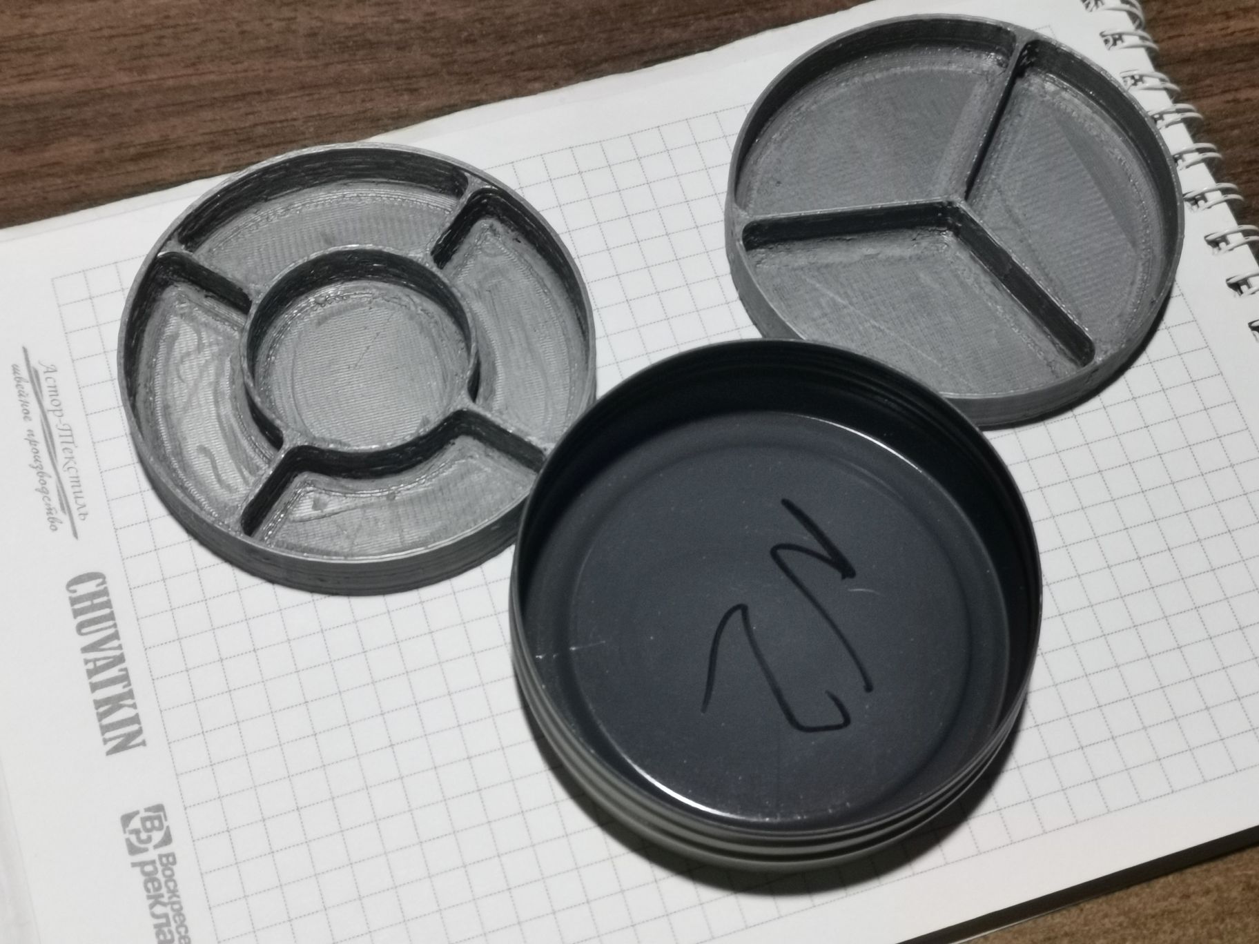 Pnömatiklerden mermiler için iki seviyeli organizatör (Plastik Aparattır!!!)
