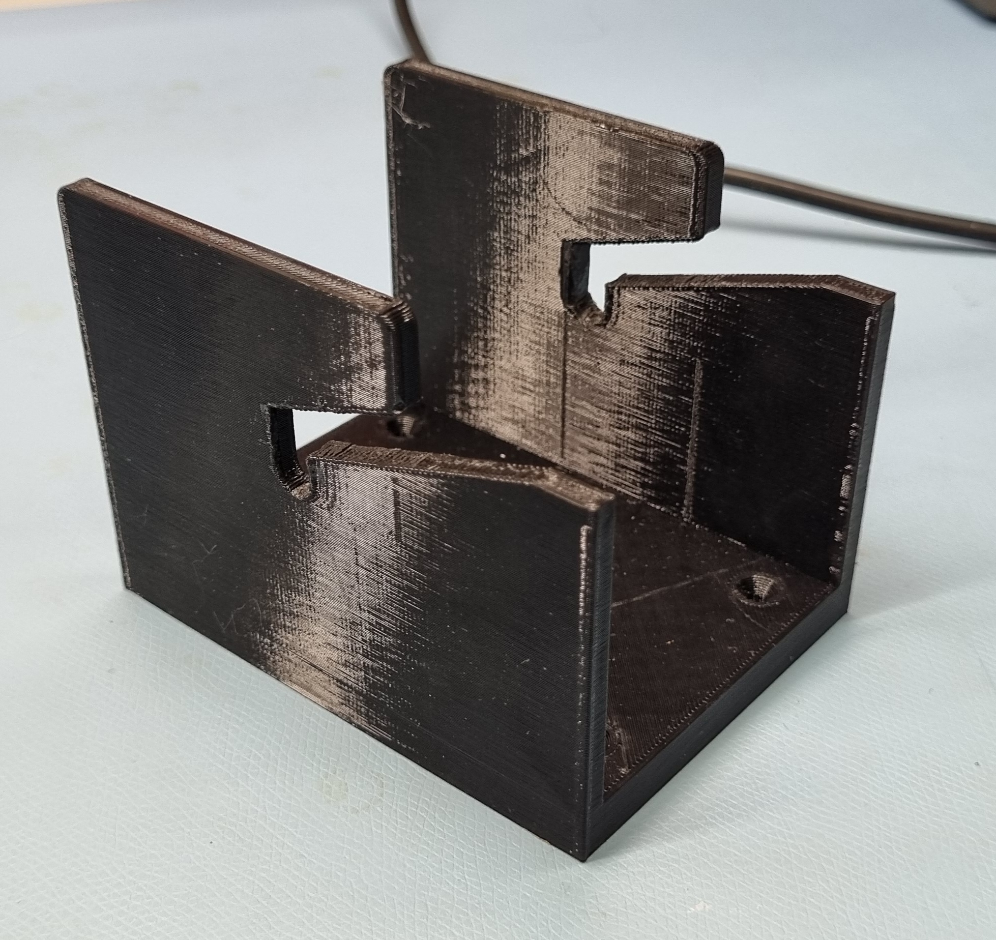 Bobin için adaptör ile çelik standı PO 61 (Plastik Aparattır!!!)