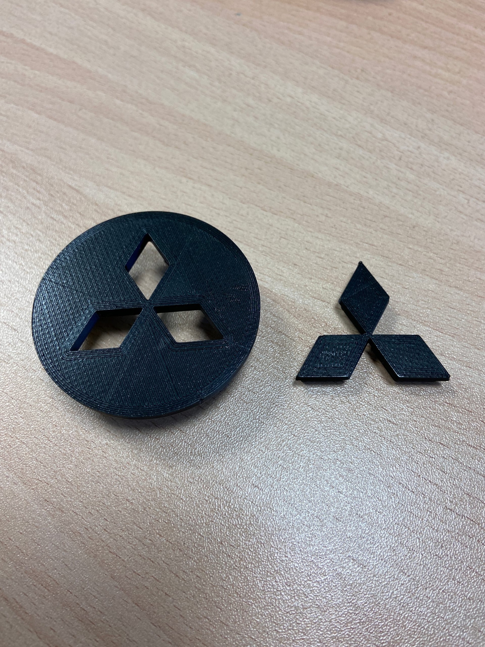 Mitsubishi Hub Fiş 51mm (Plastik Aparattır!!!)